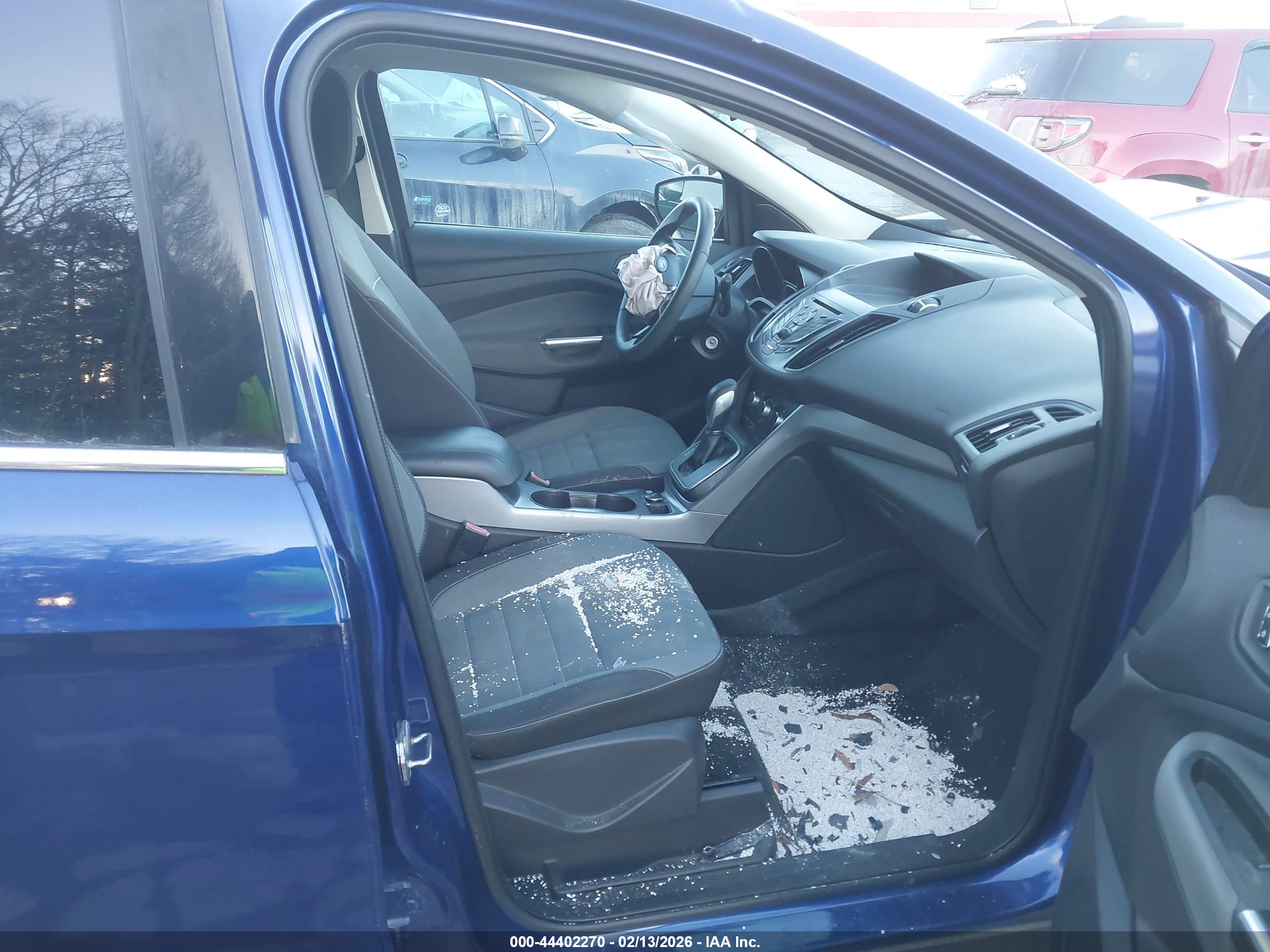 FORD ESCAPE image 5