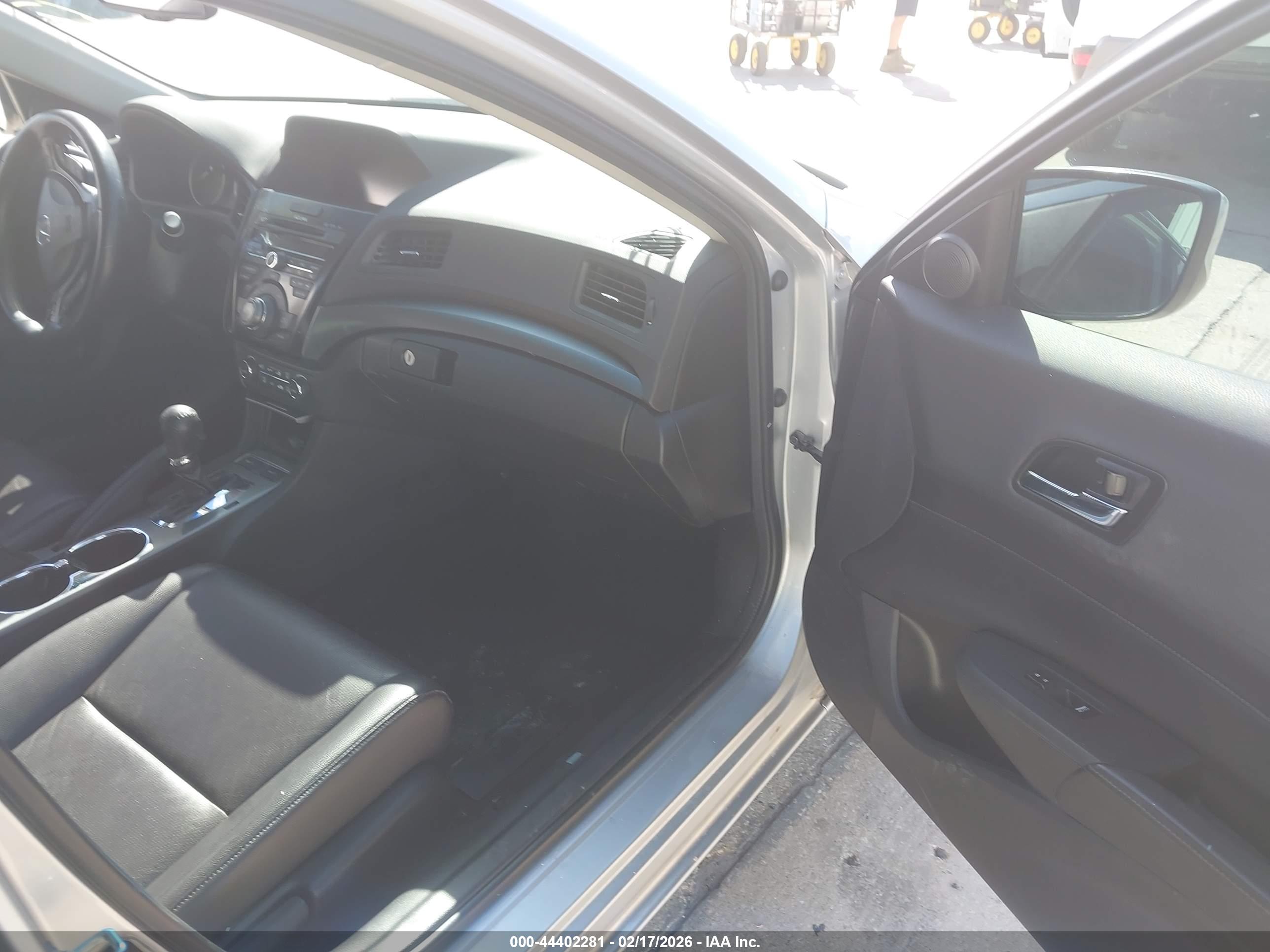 ACURA ILX image 5
