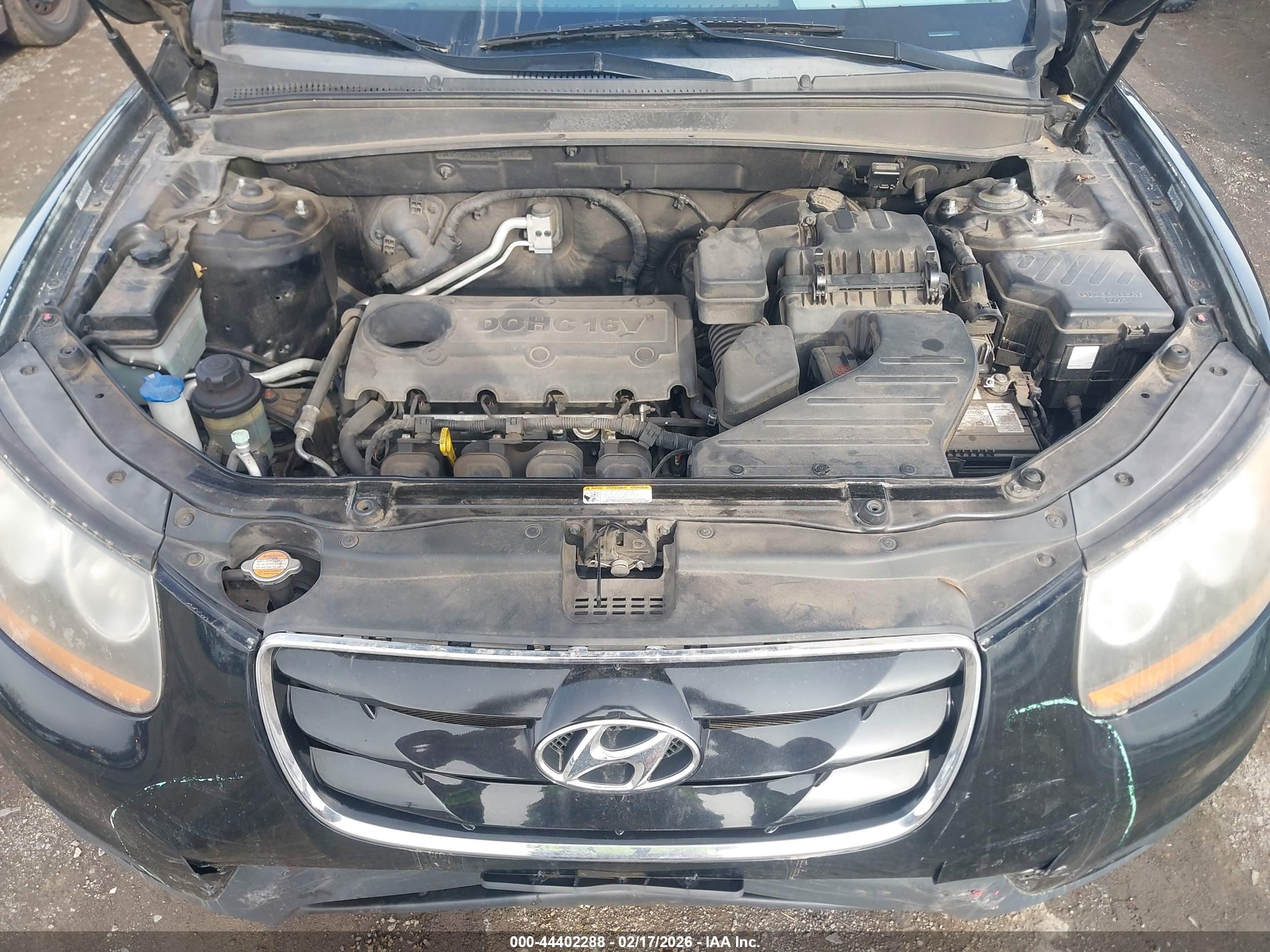 HYUNDAI SANTA image 10