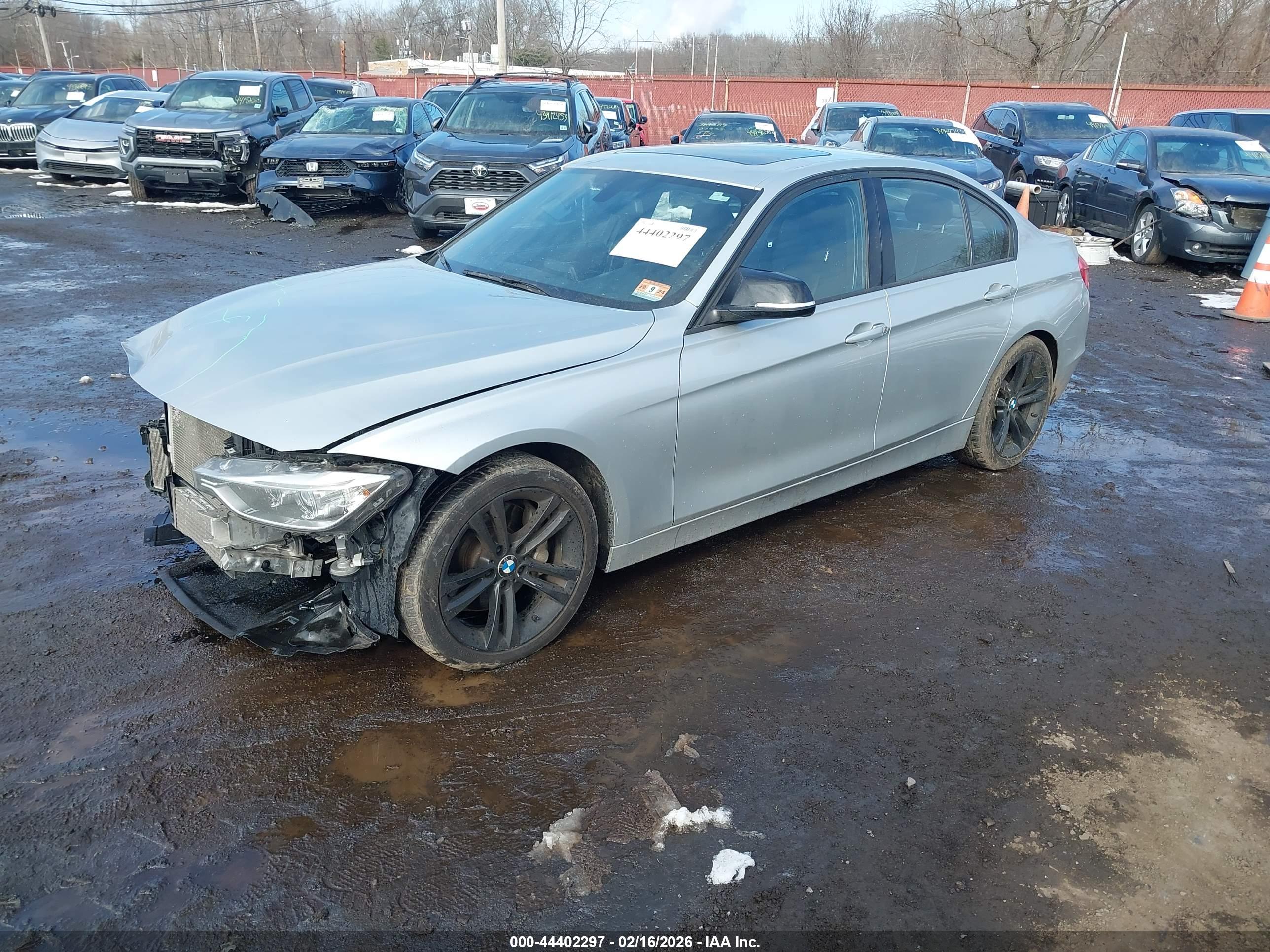 BMW 335I image 2