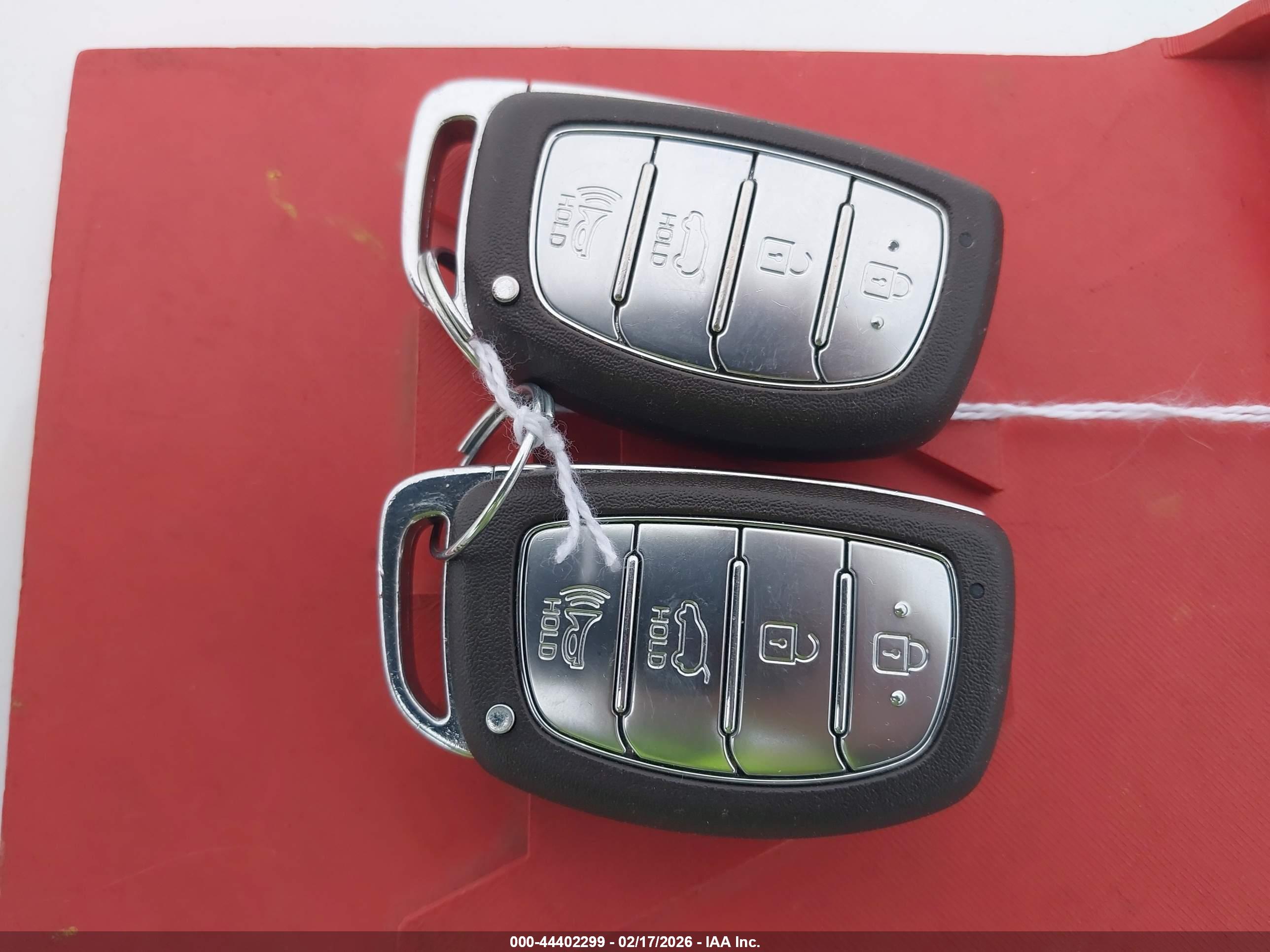 HYUNDAI IONIQ image 11