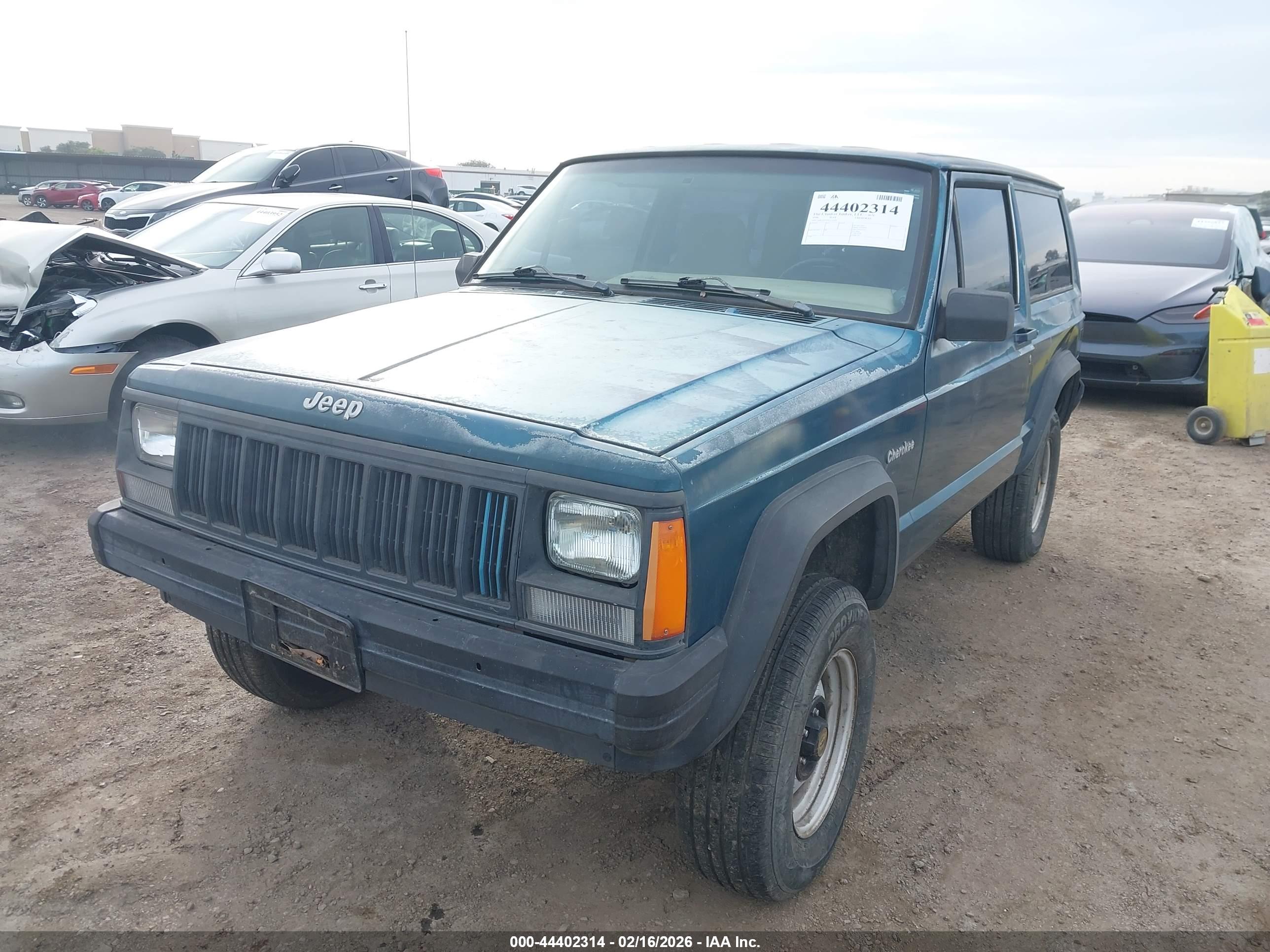 JEEP CHEROKEE image 6