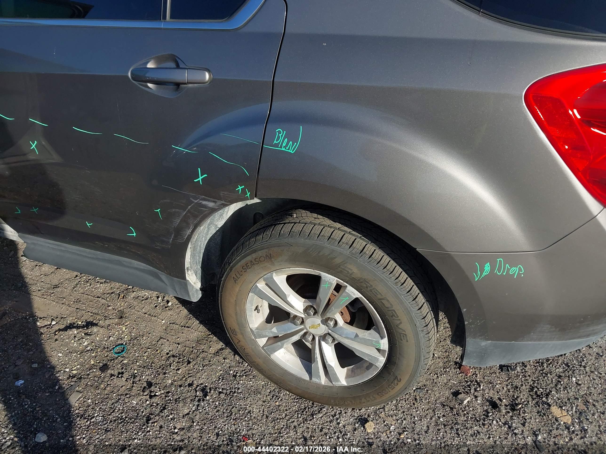 CHEVROLET EQUINOX image 6