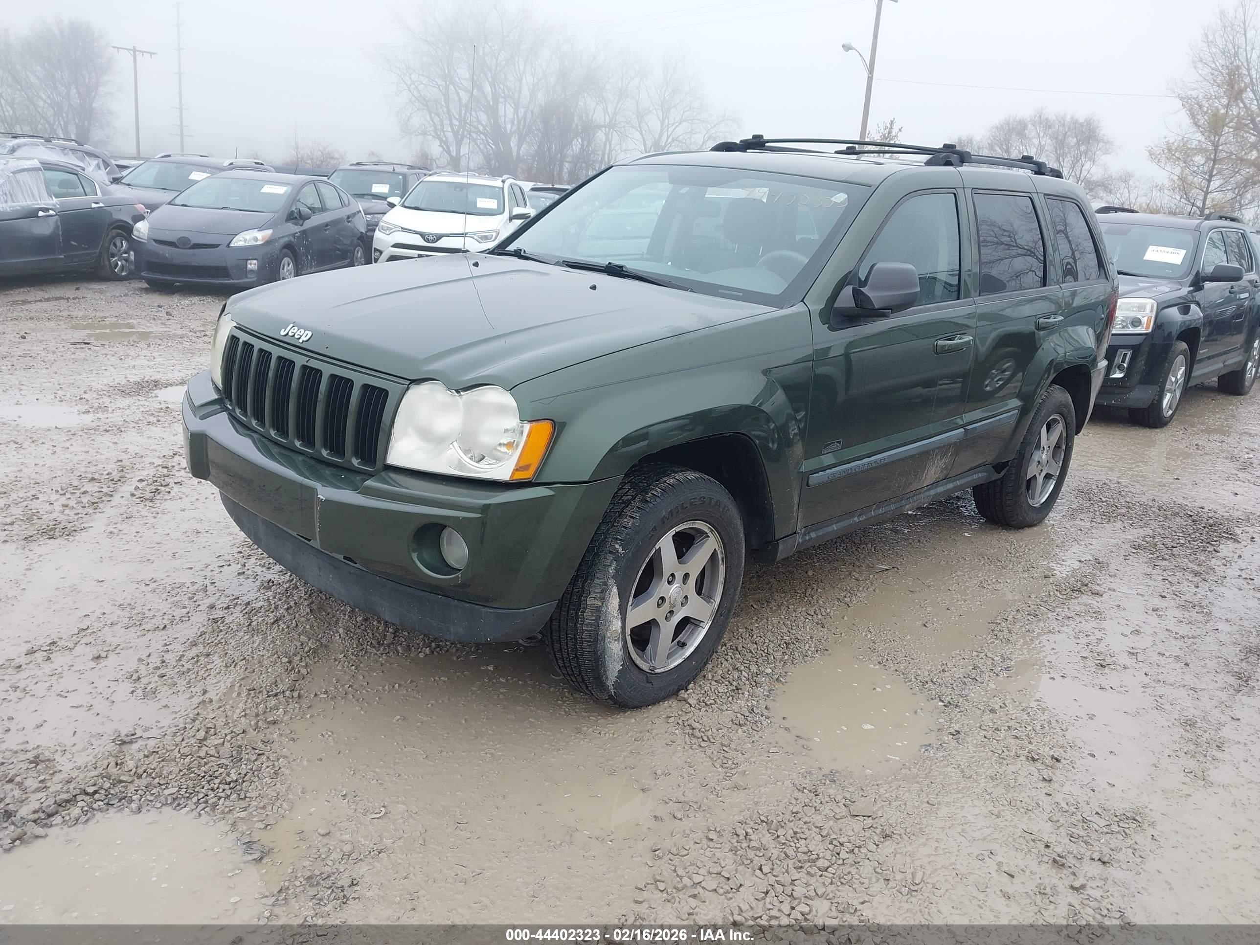 JEEP GRAND image 2