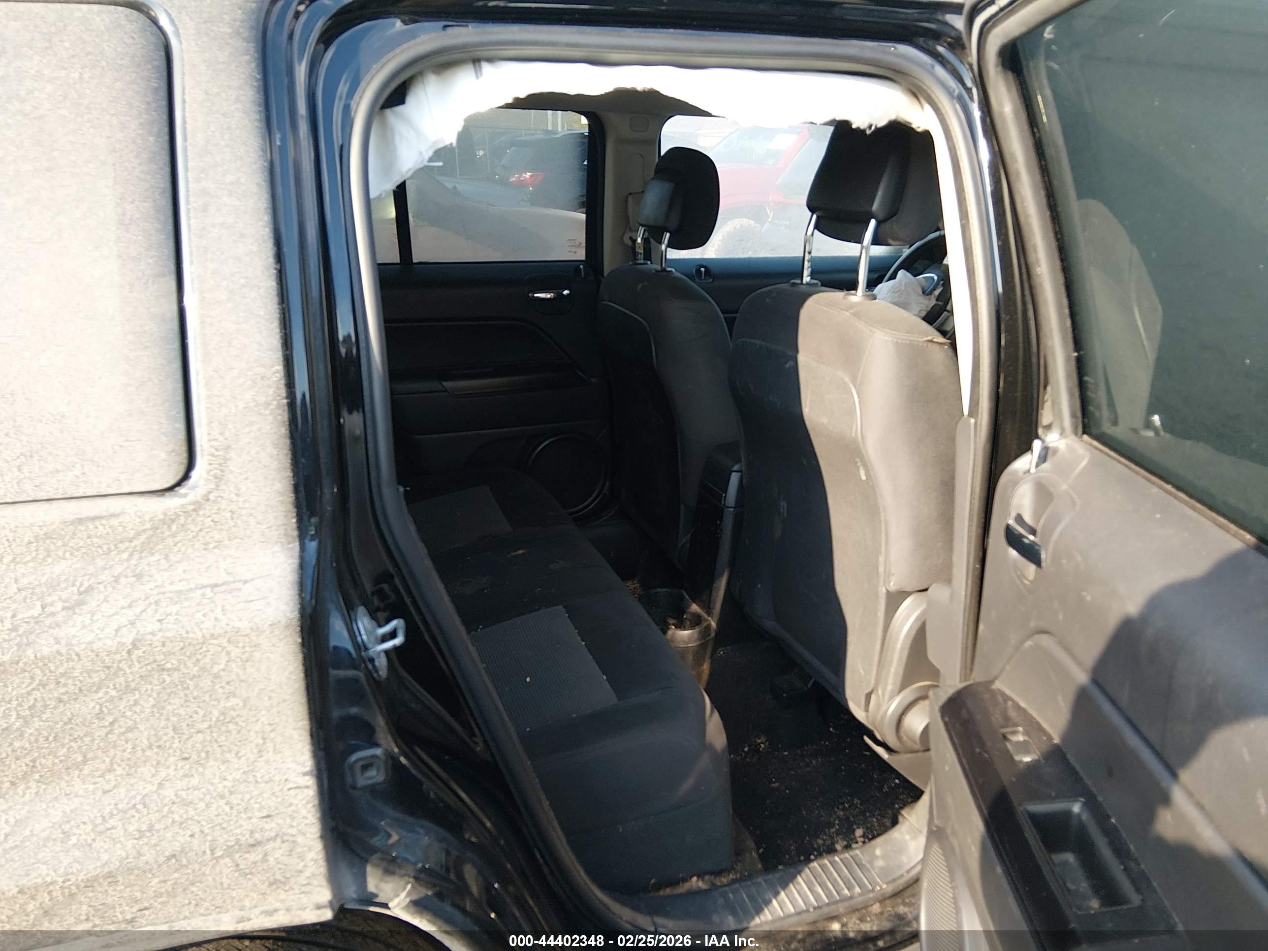 JEEP PATRIOT image 8