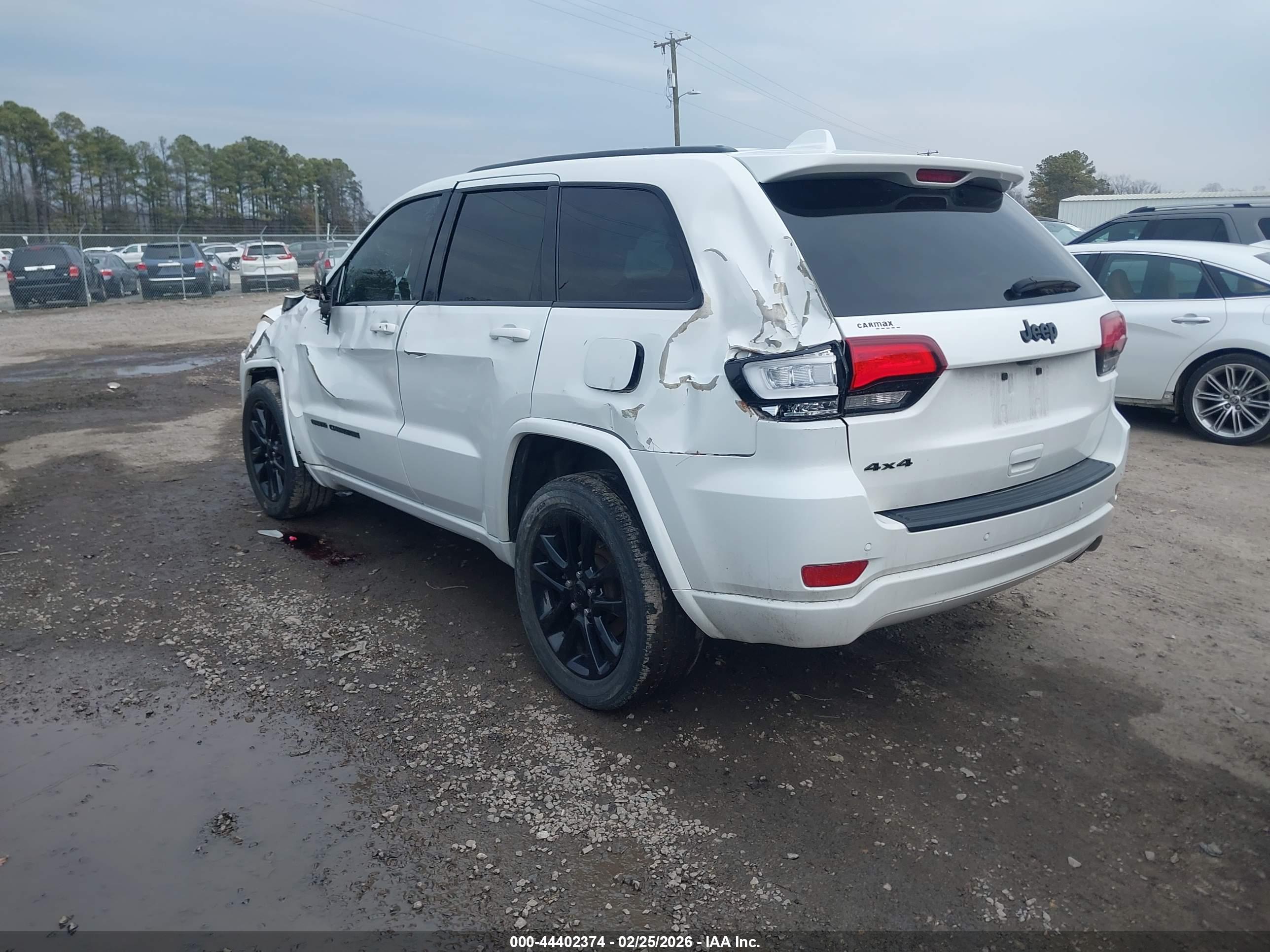 JEEP GRAND image 3
