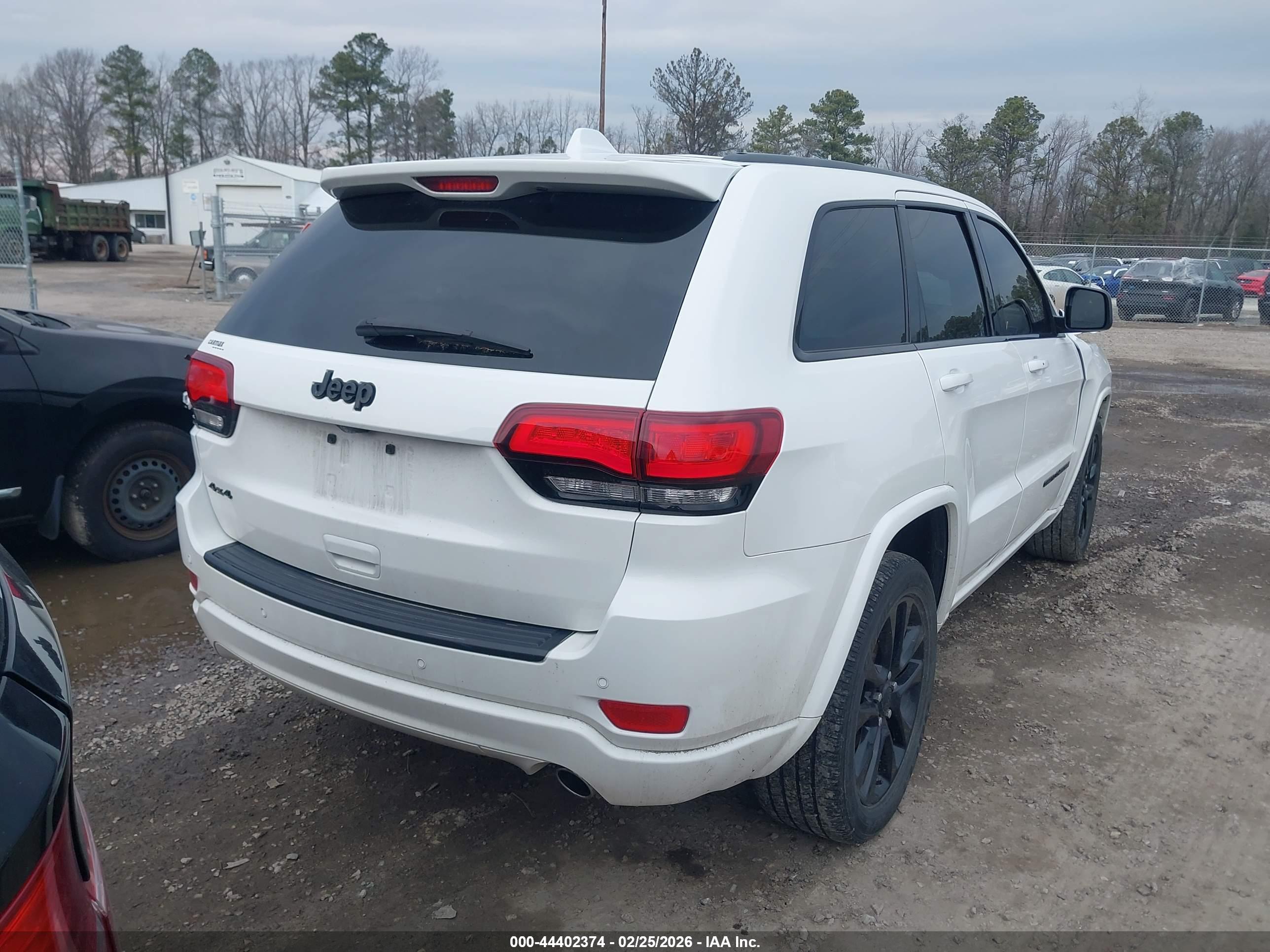 JEEP GRAND image 4