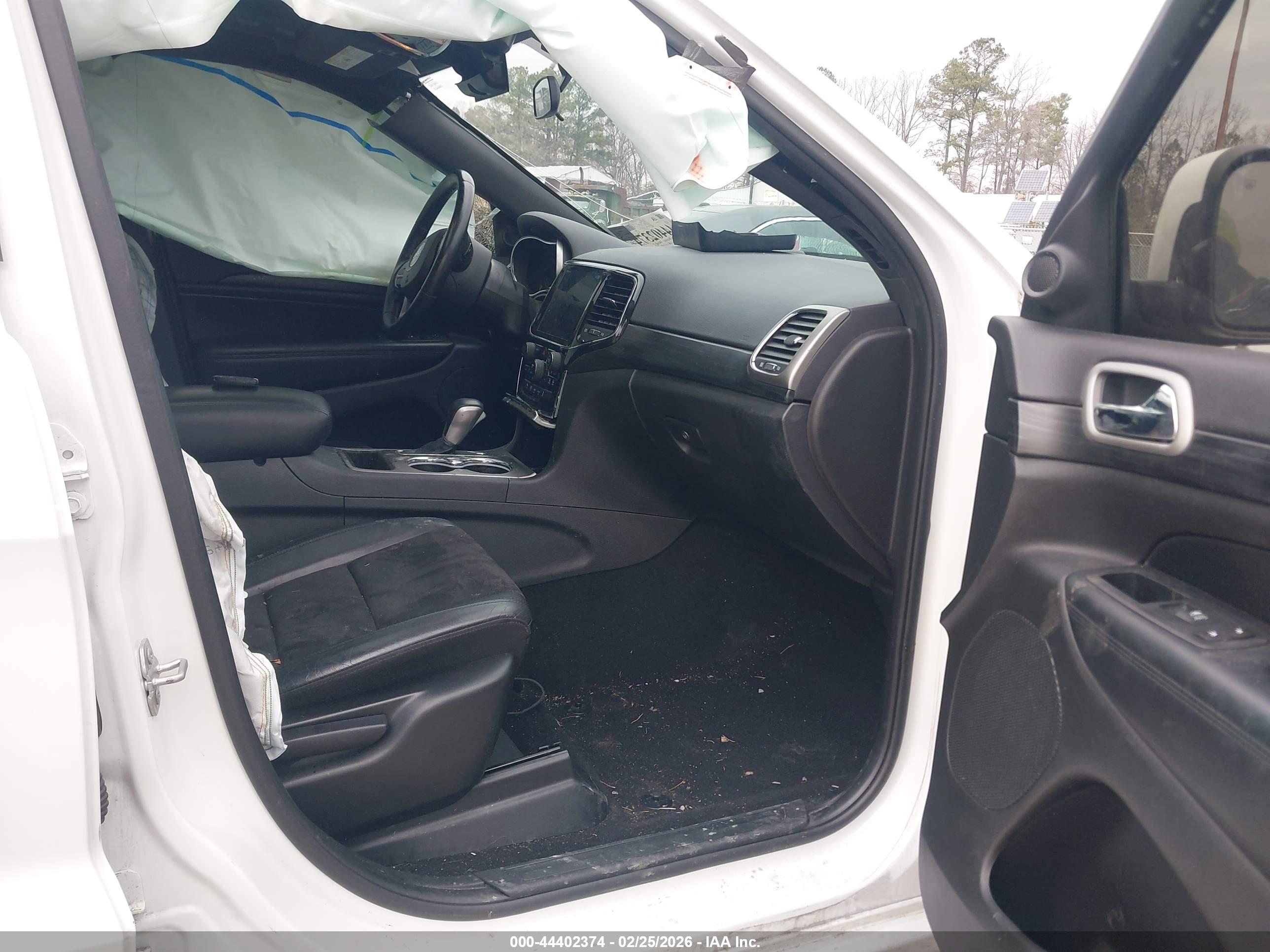JEEP GRAND image 5