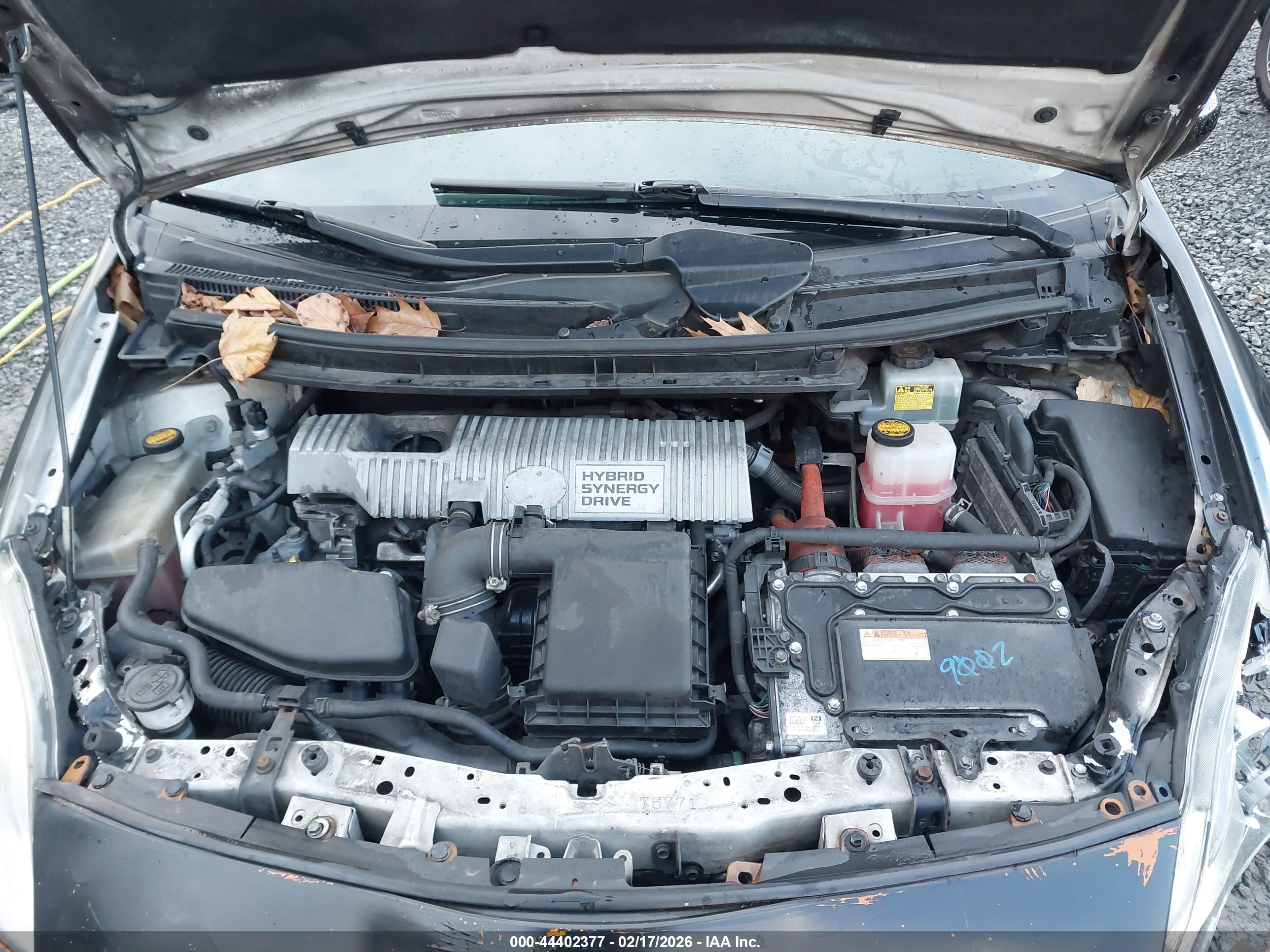 TOYOTA PRIUS image 10