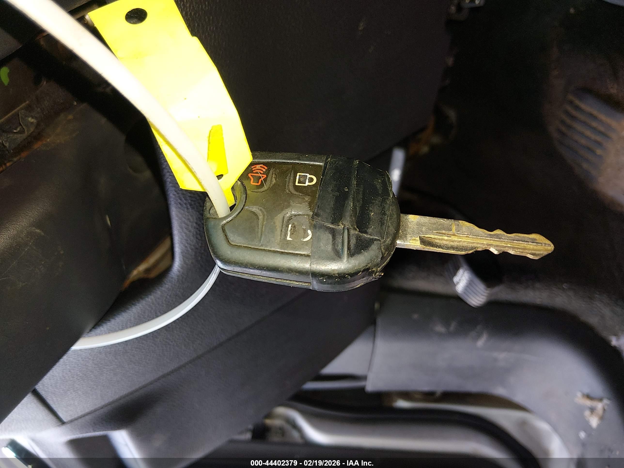 FORD EXPLORER image 11