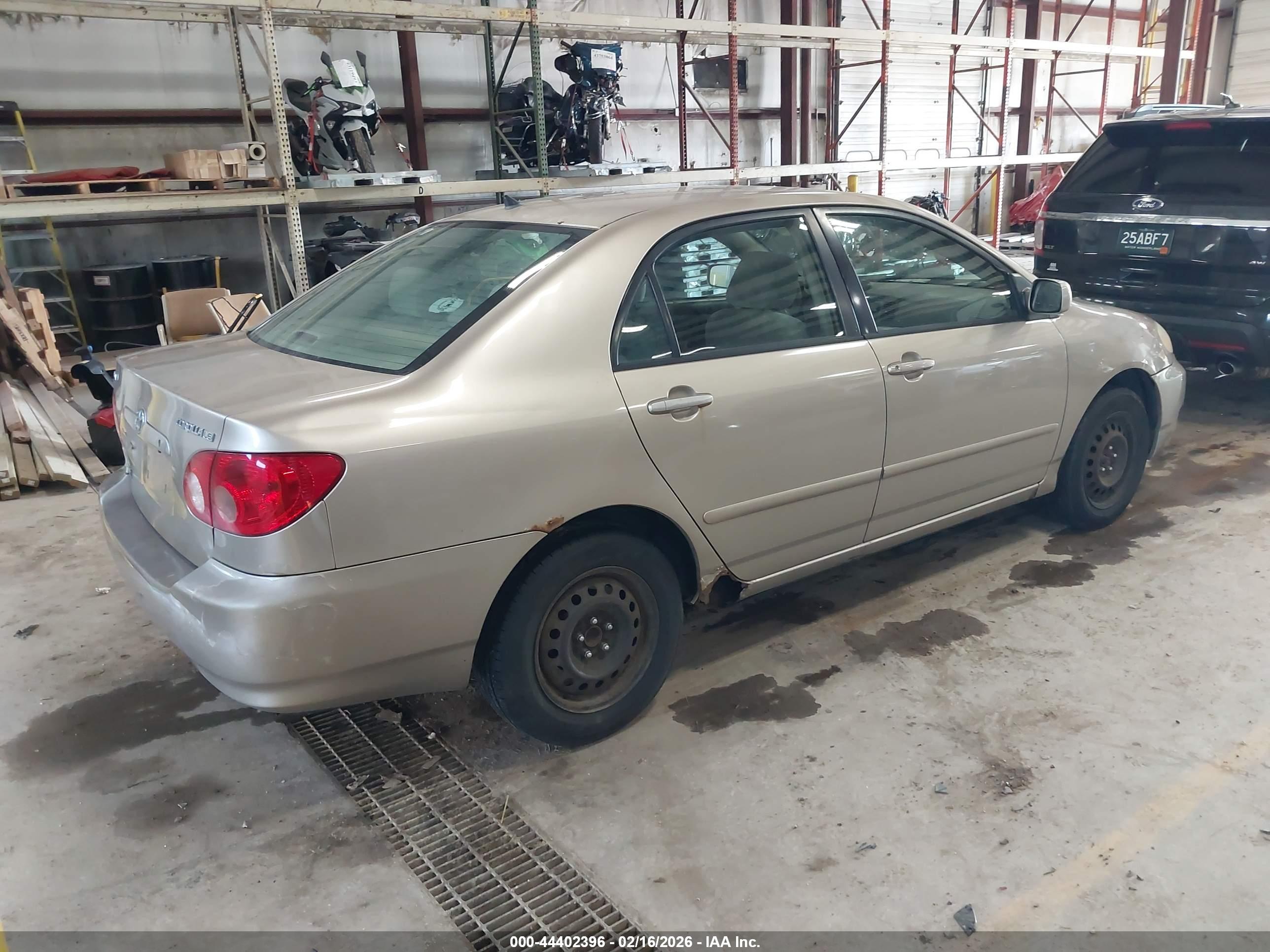 TOYOTA COROLLA image 4