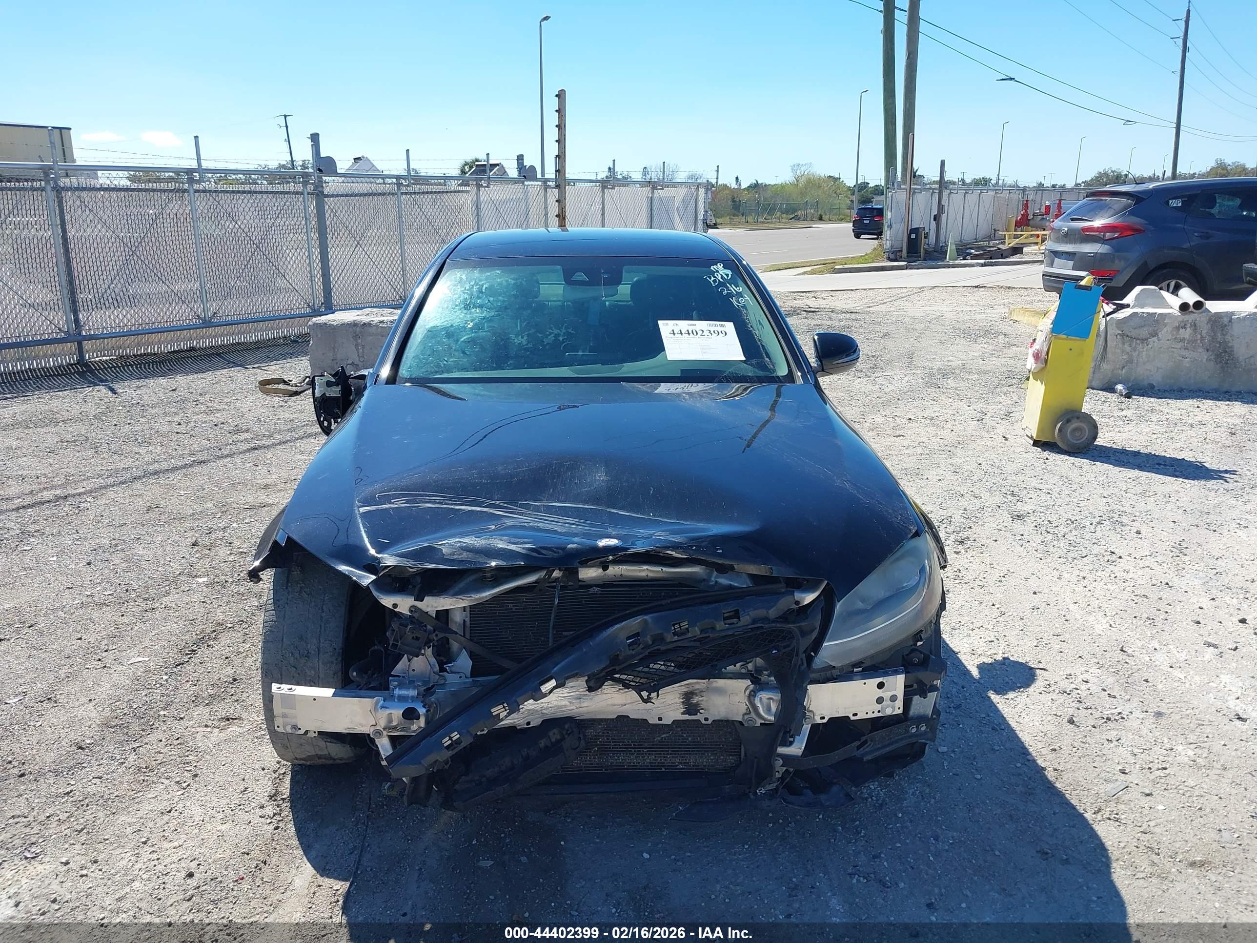 MERCEDES-BENZ C image 6
