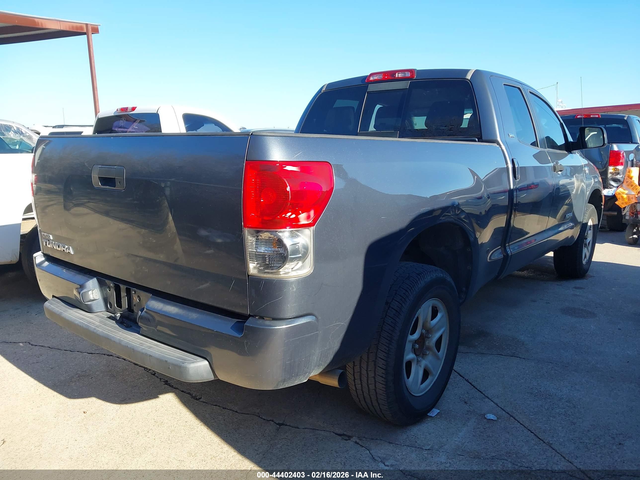 TOYOTA TUNDRA image 4