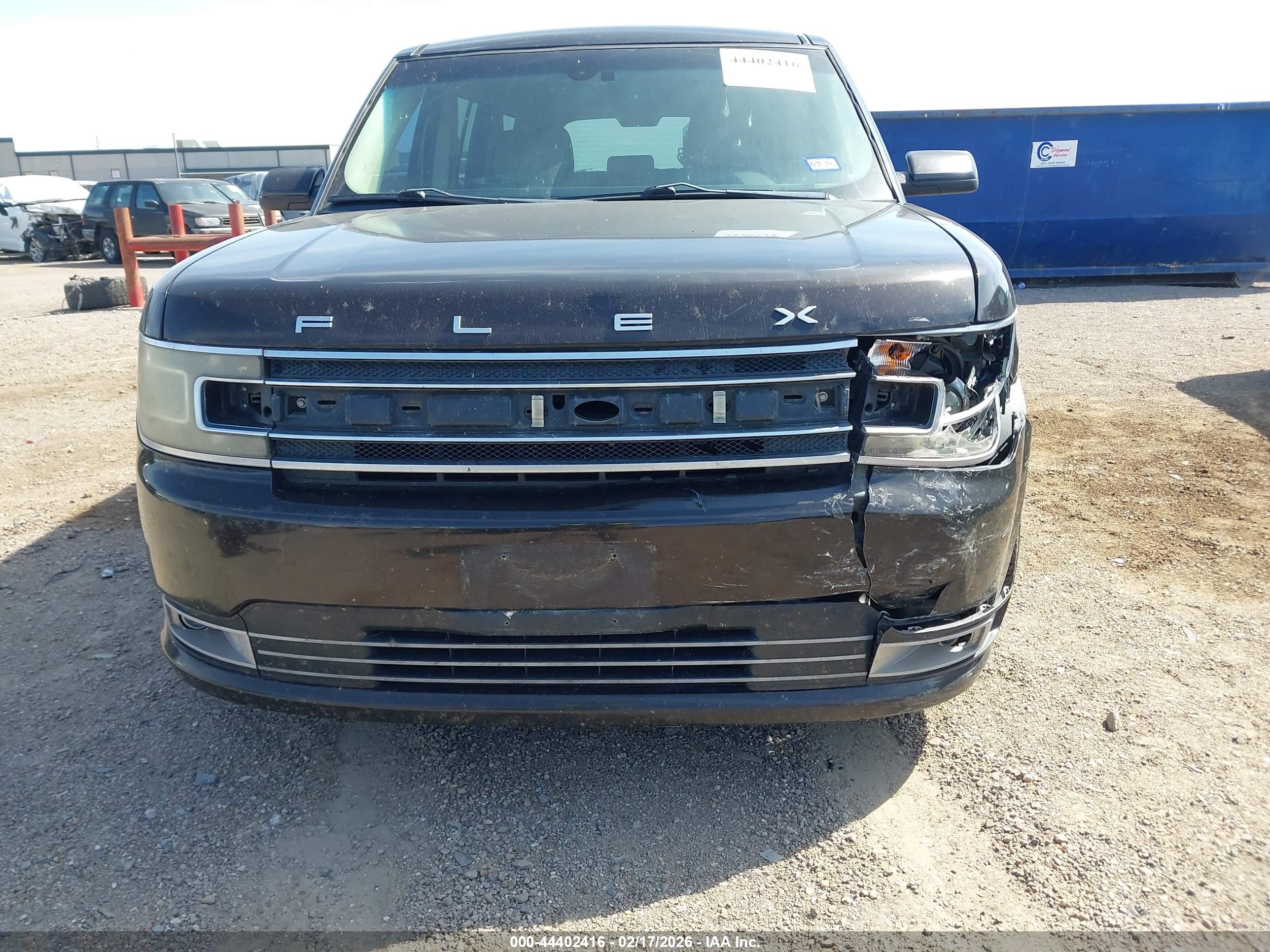 FORD FLEX image 6