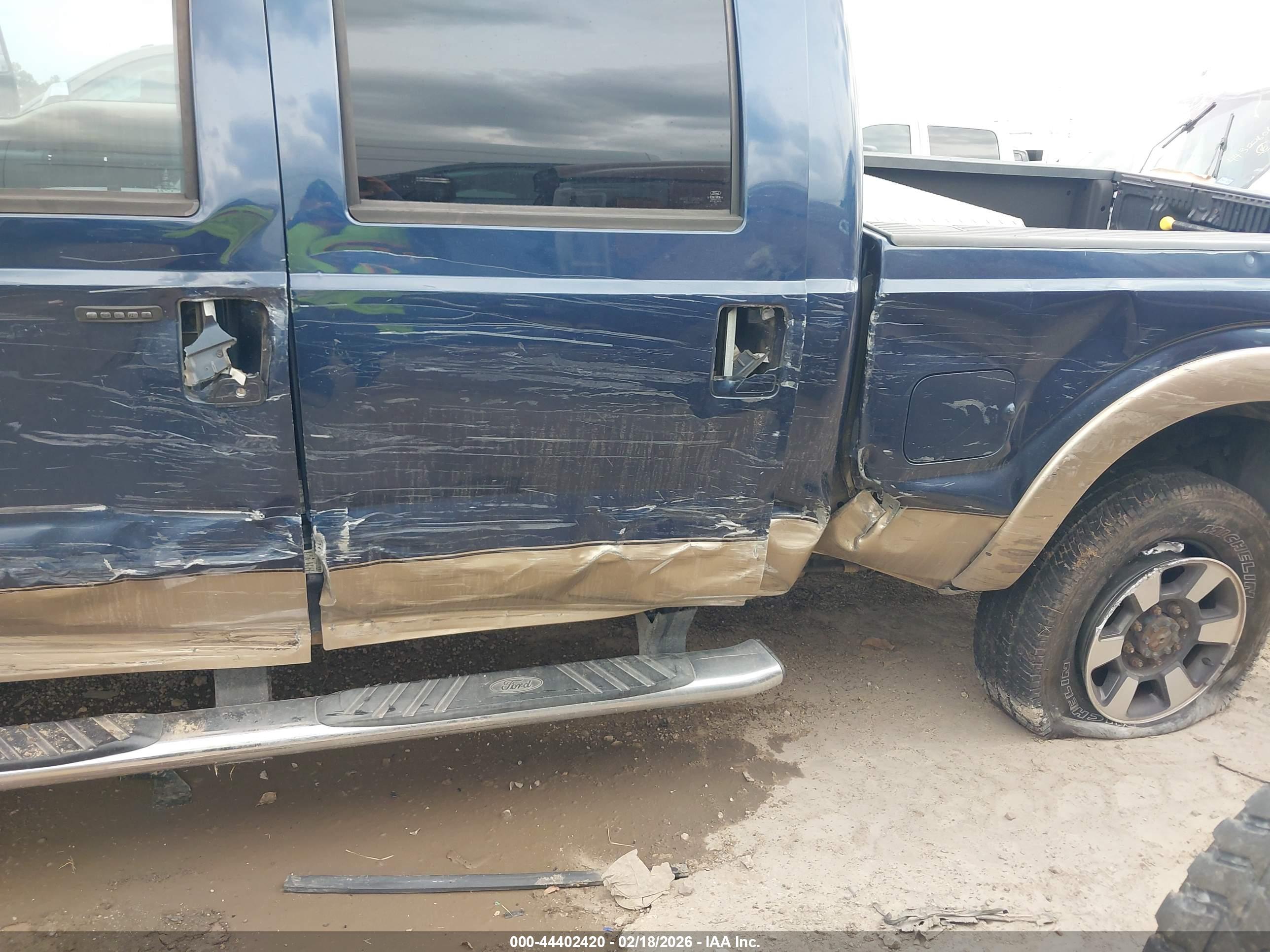 FORD F-350 image 6