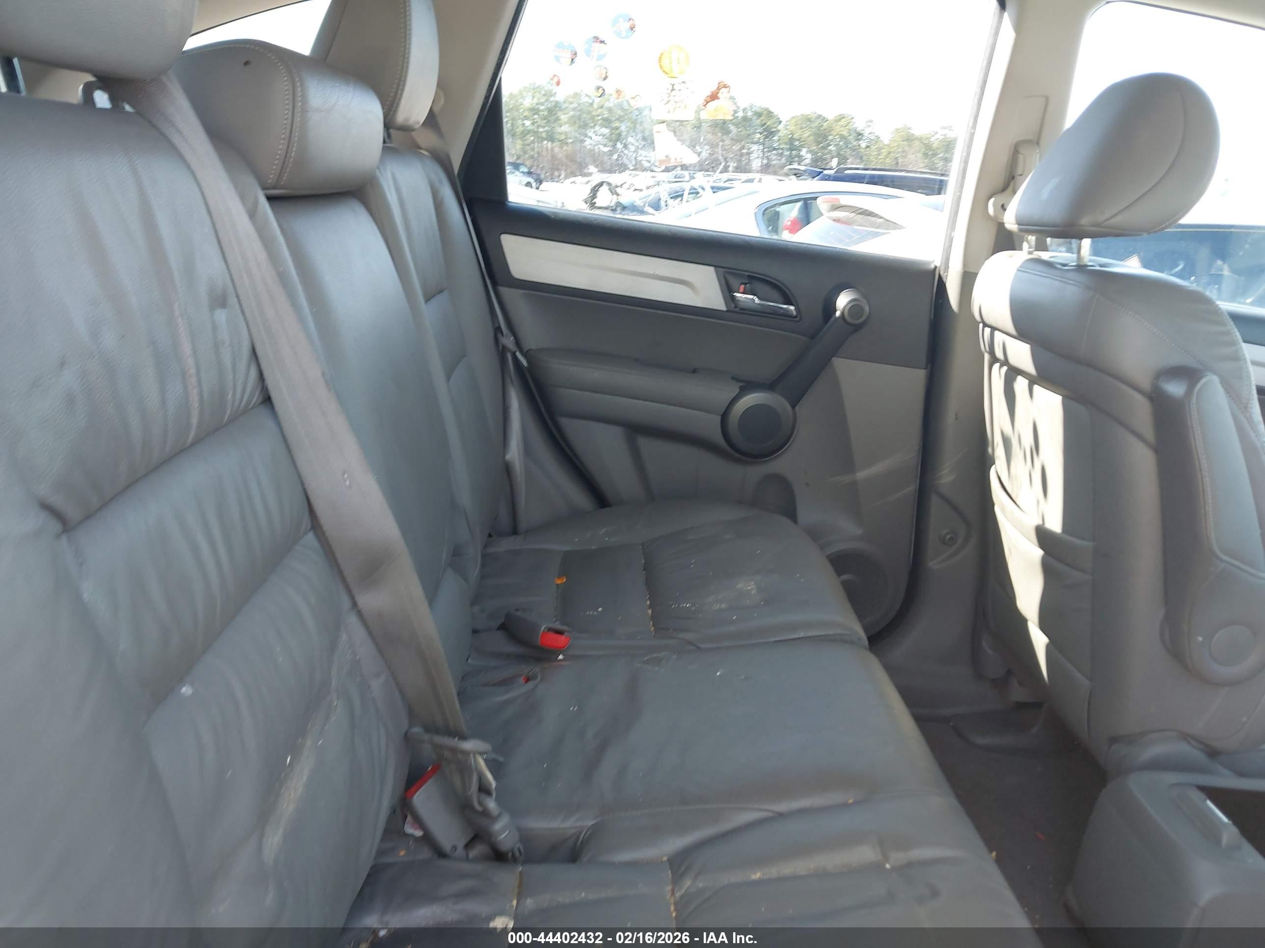 HONDA CR-V image 8