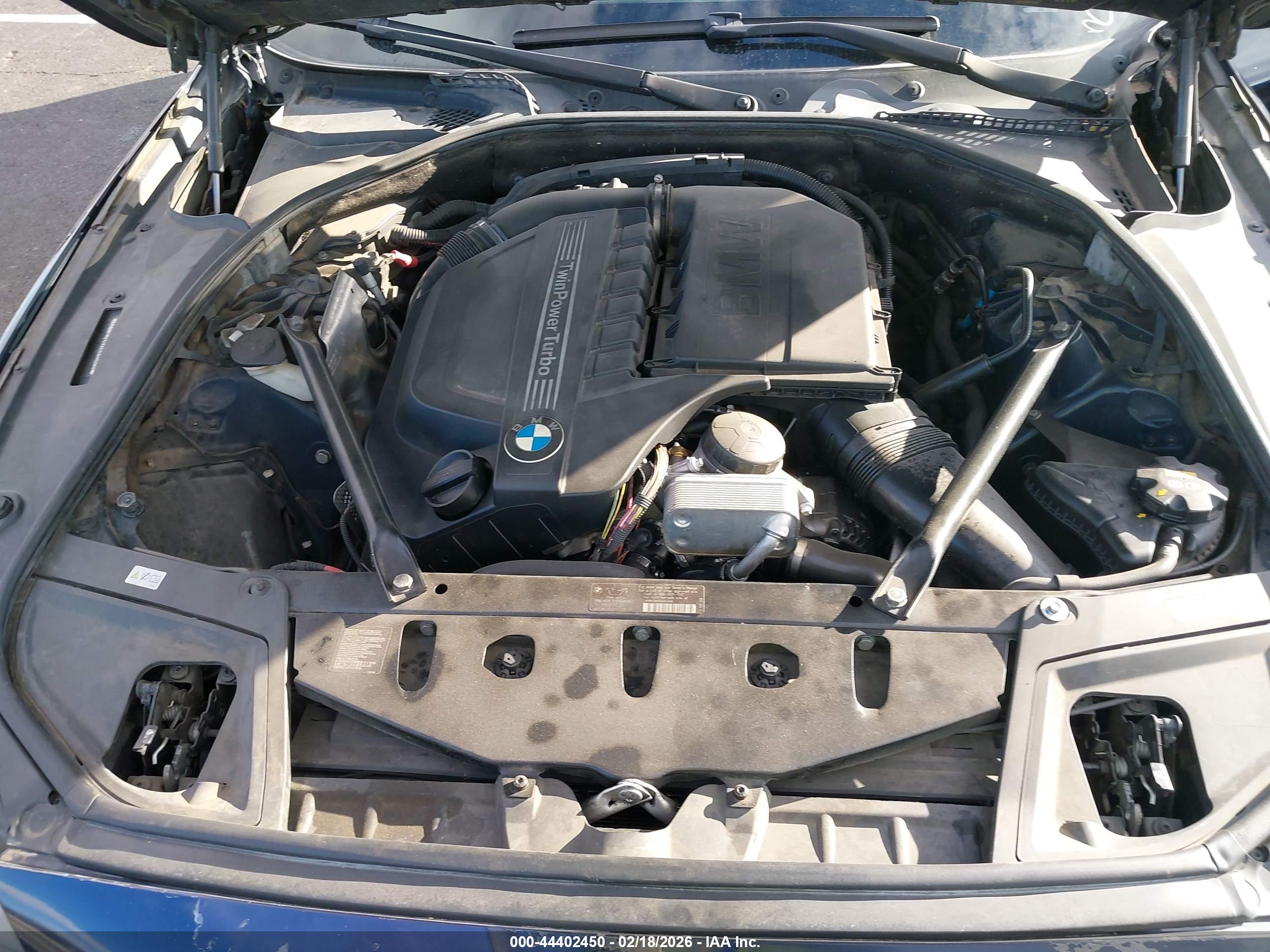 BMW 535I image 10