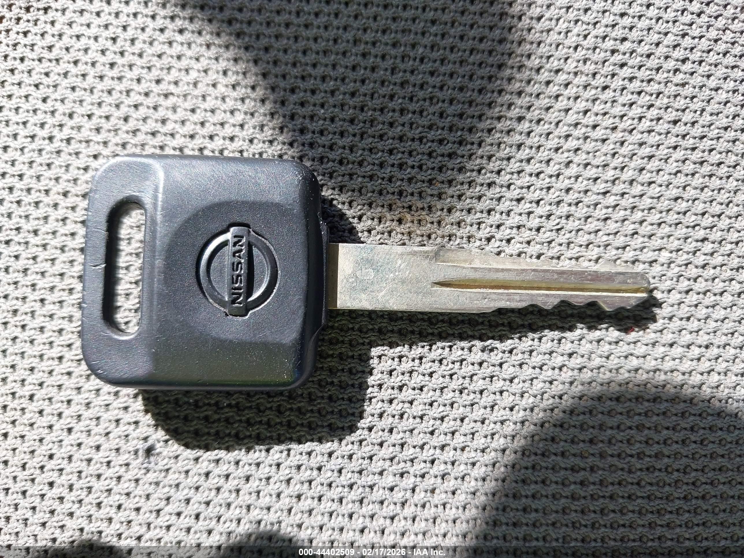 NISSAN FRONTIER image 11