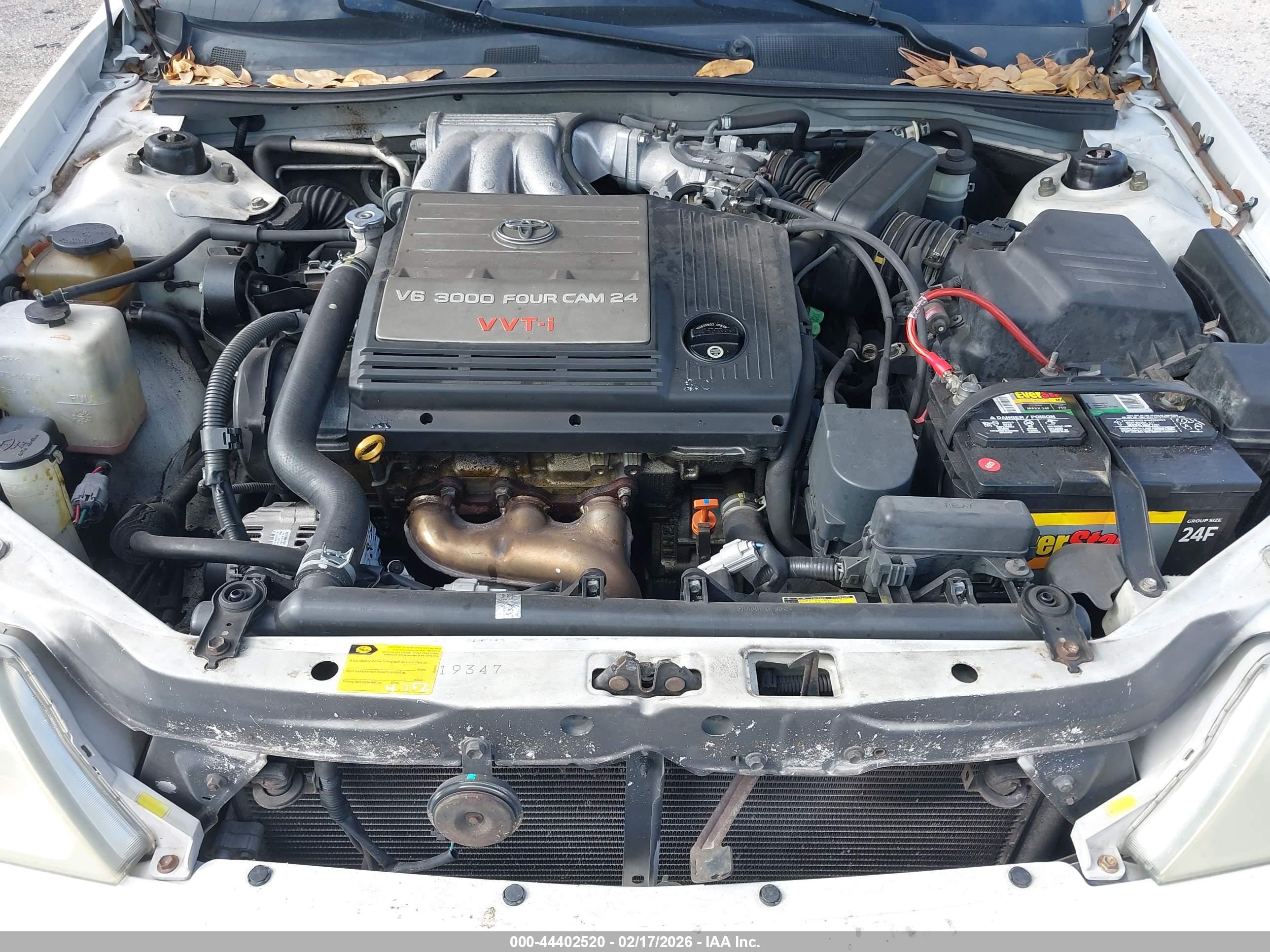 TOYOTA AVALON image 10