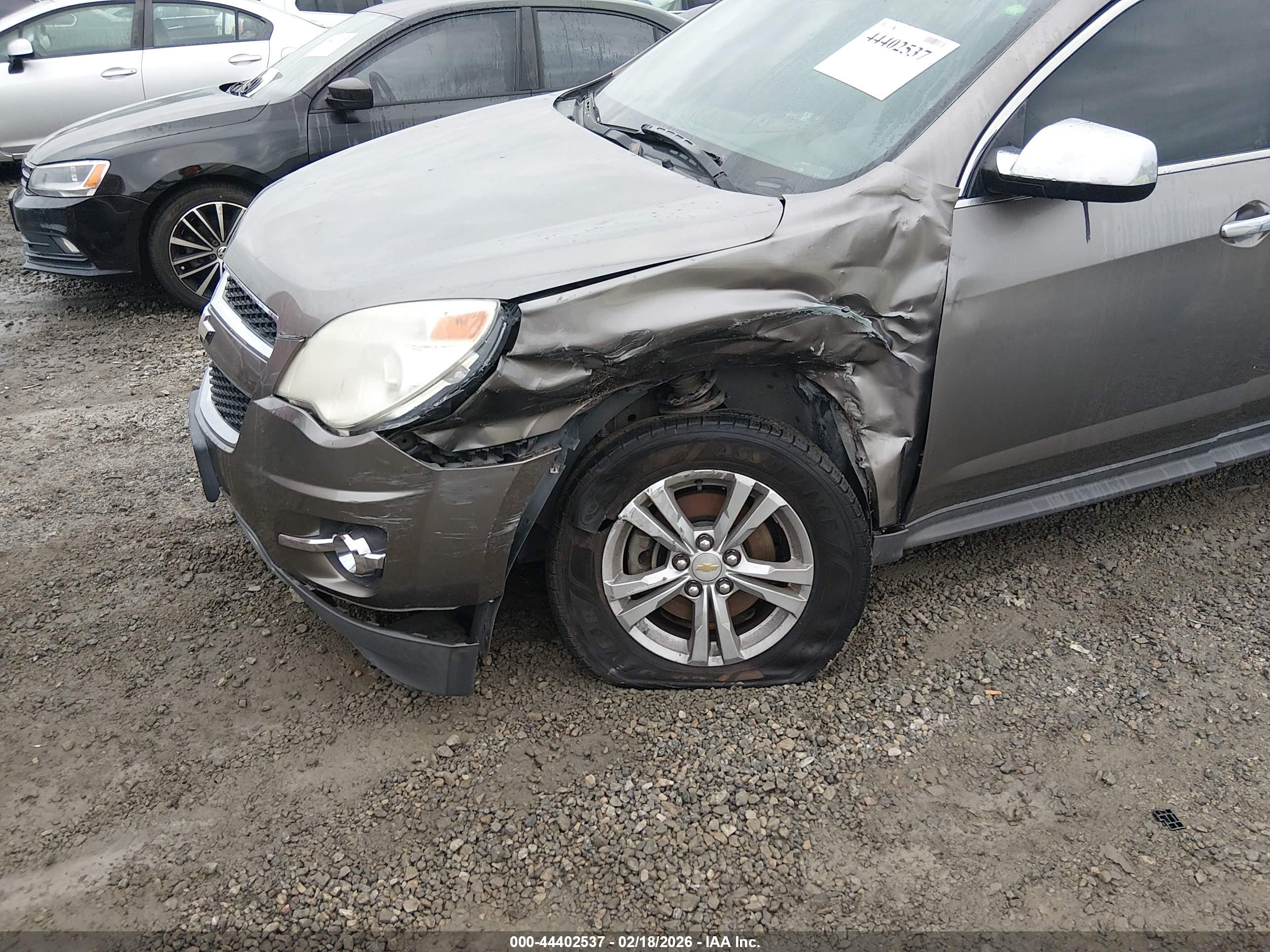 CHEVROLET EQUINOX image 6
