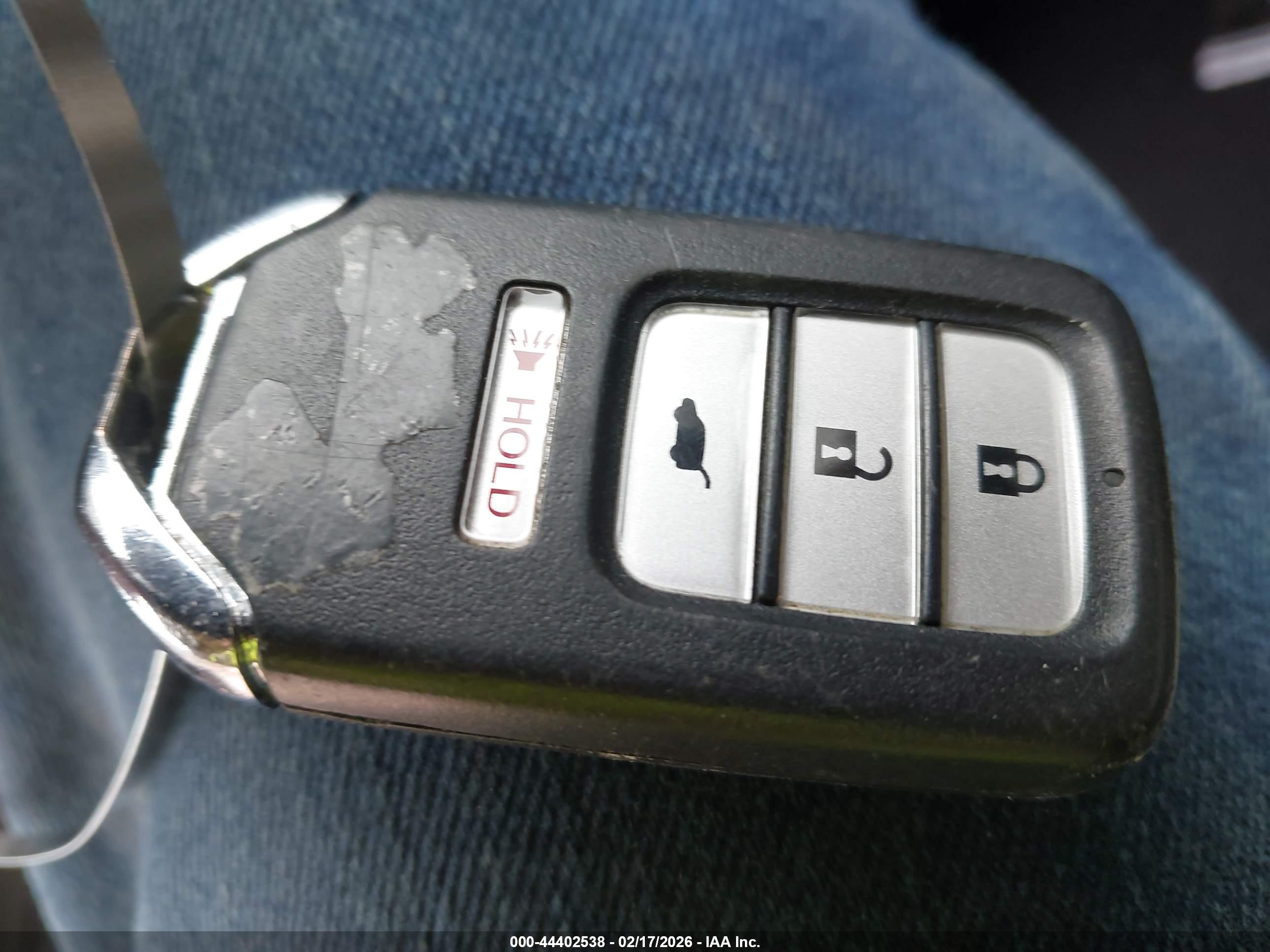 HONDA CR-V image 11