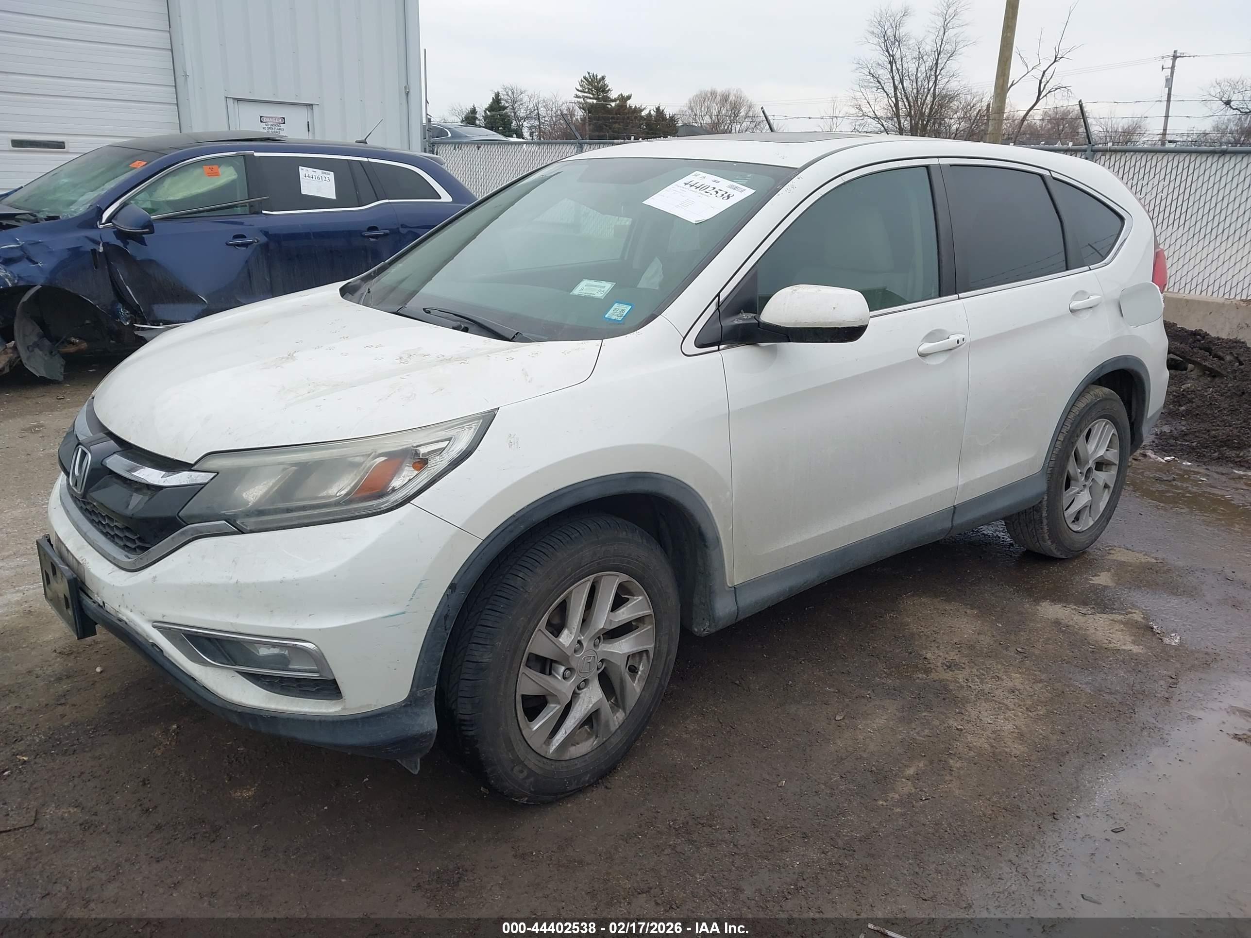 HONDA CR-V image 2