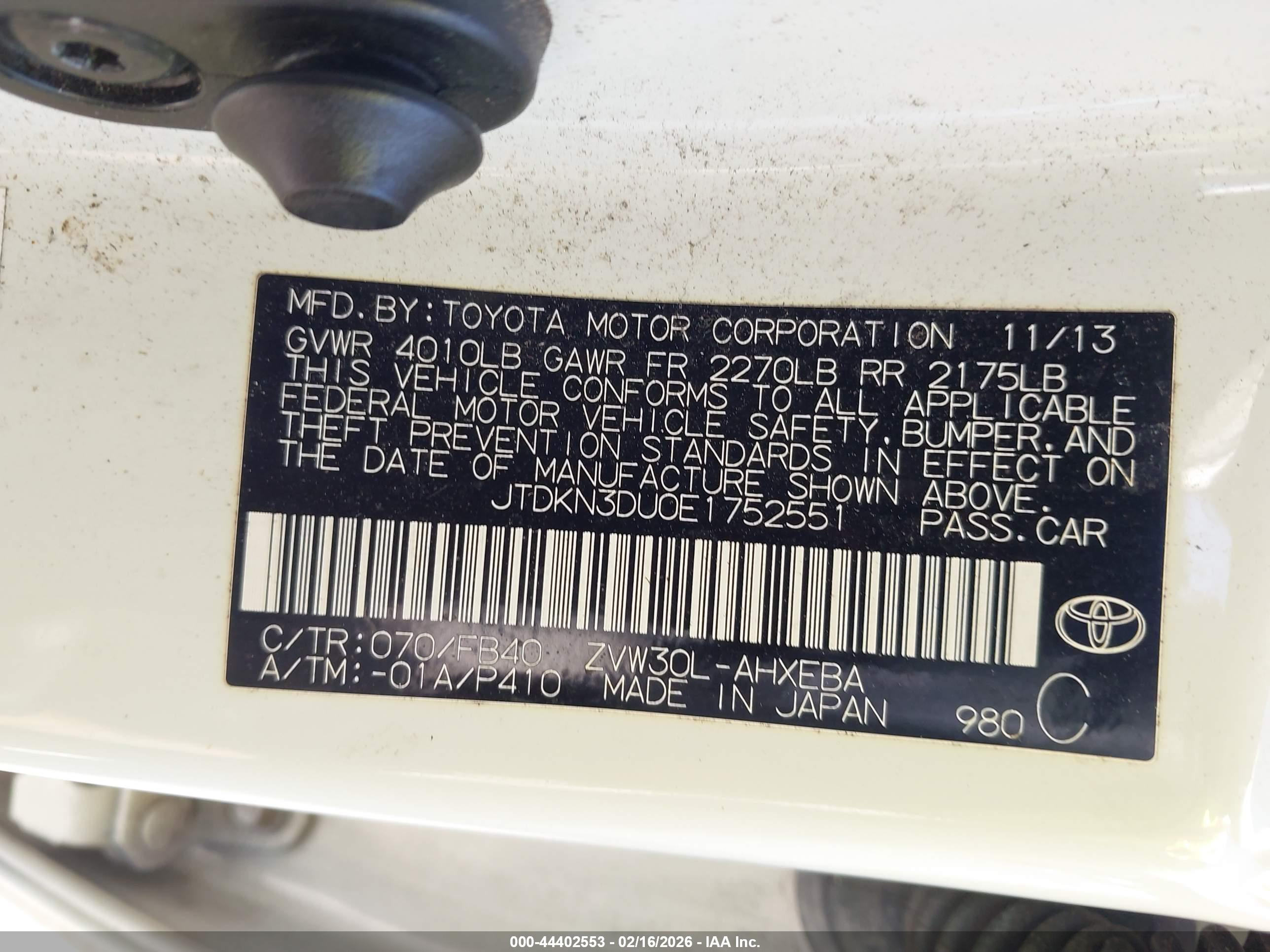 TOYOTA PRIUS image 9