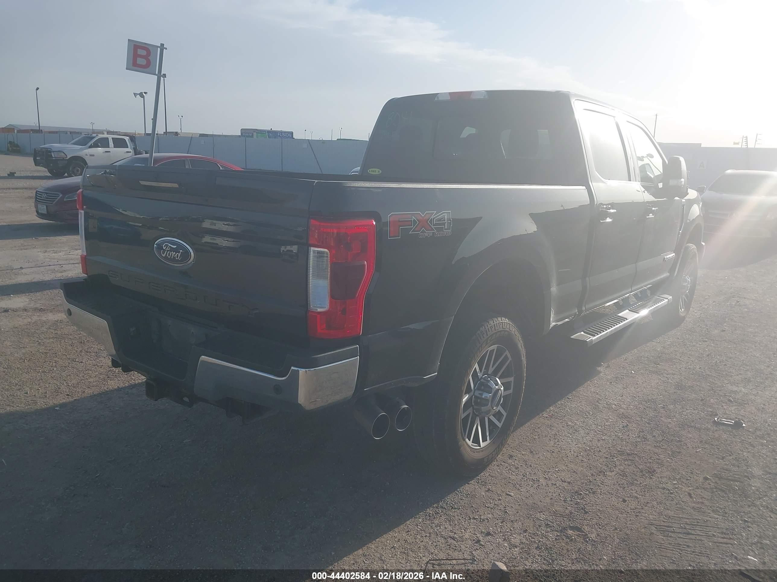 FORD F-350 image 4