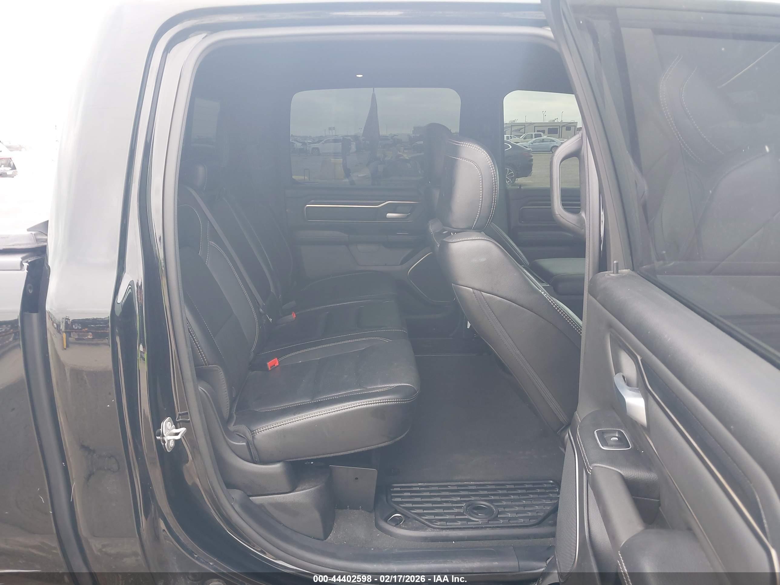 RAM 1500 image 8