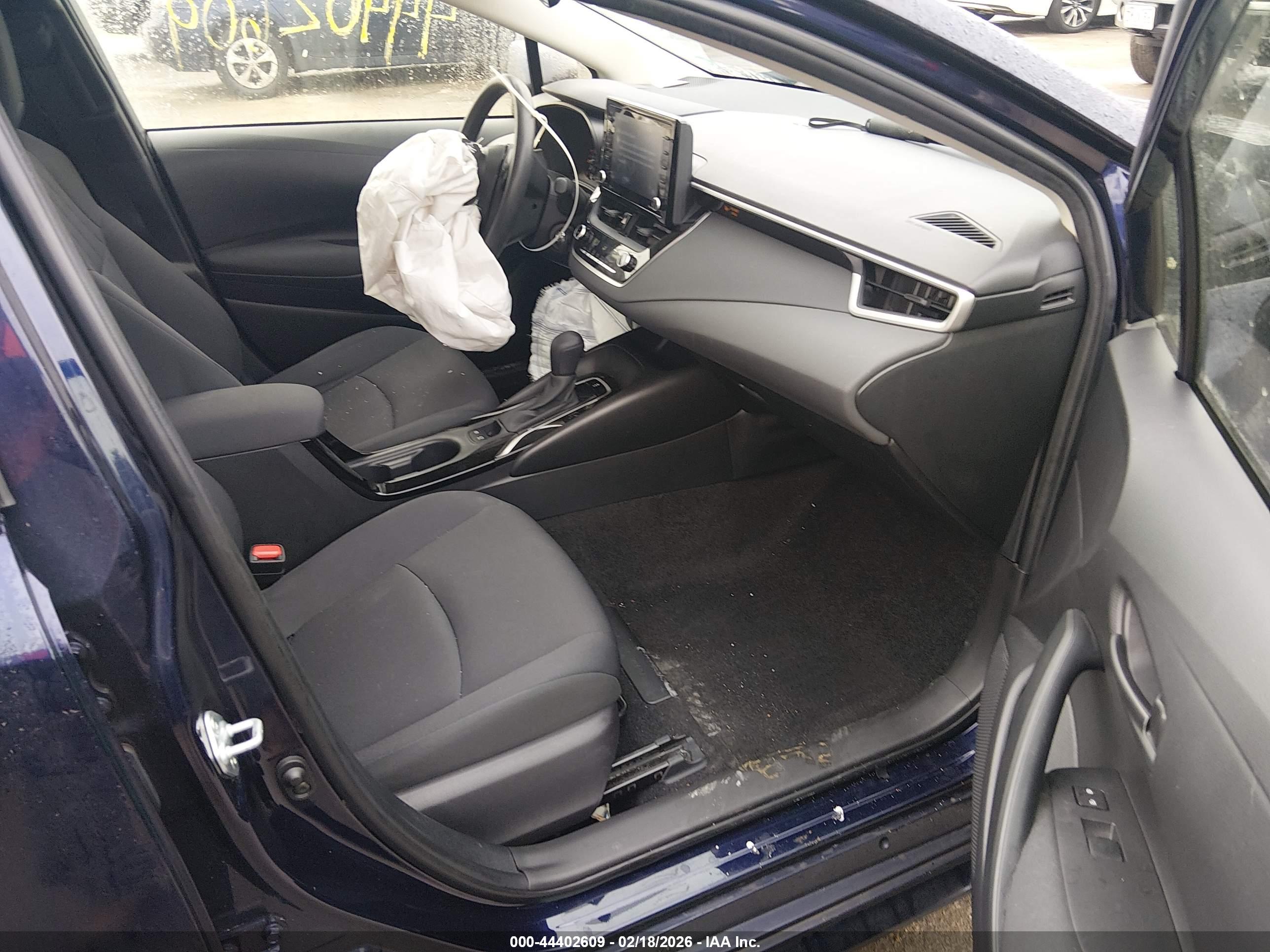 TOYOTA COROLLA image 5