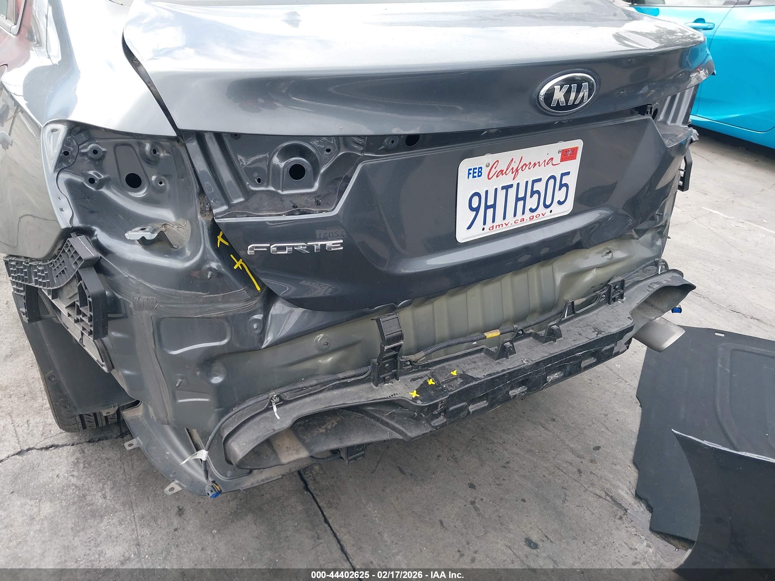 KIA FORTE image 6