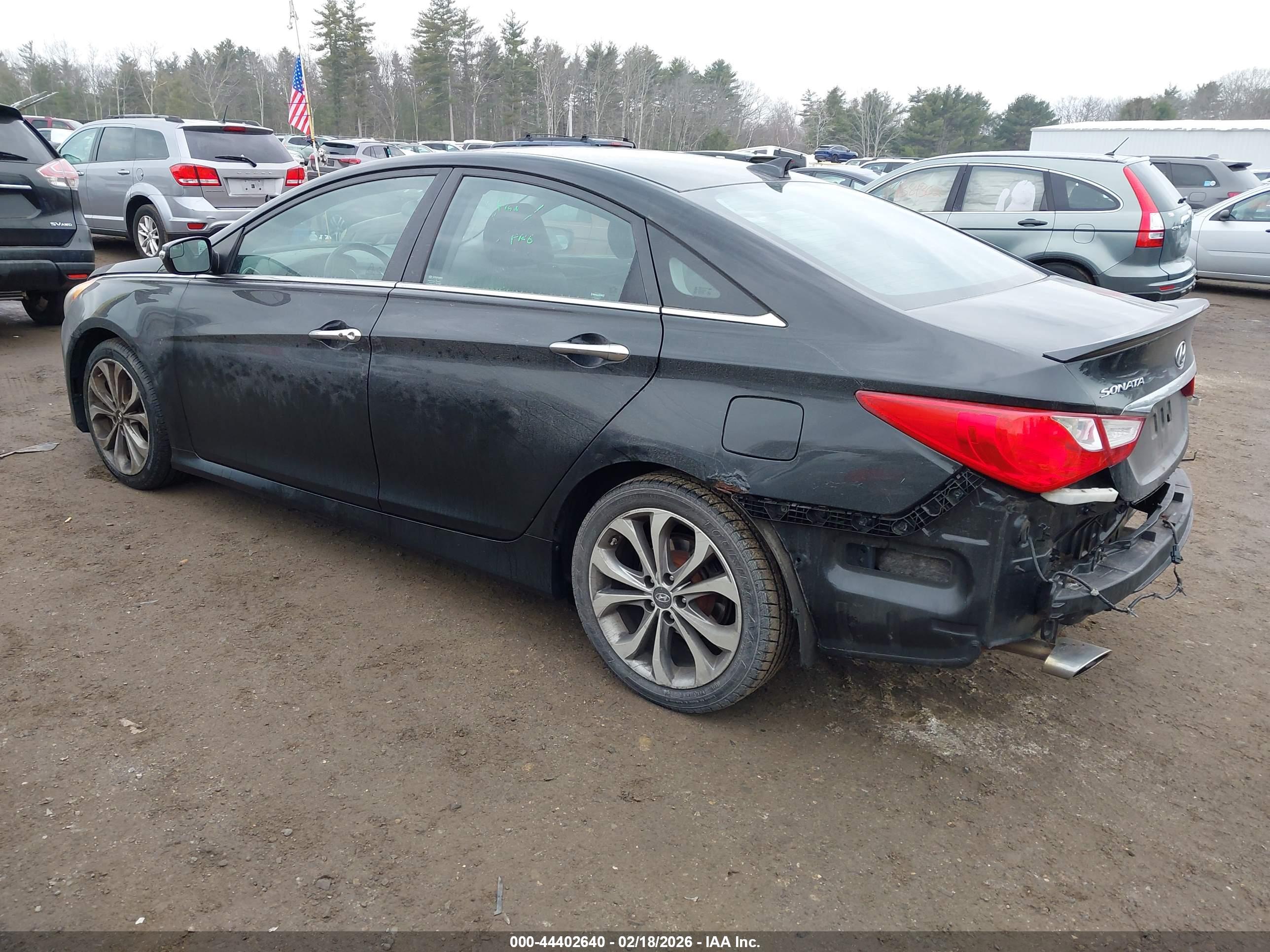 HYUNDAI SONATA image 3