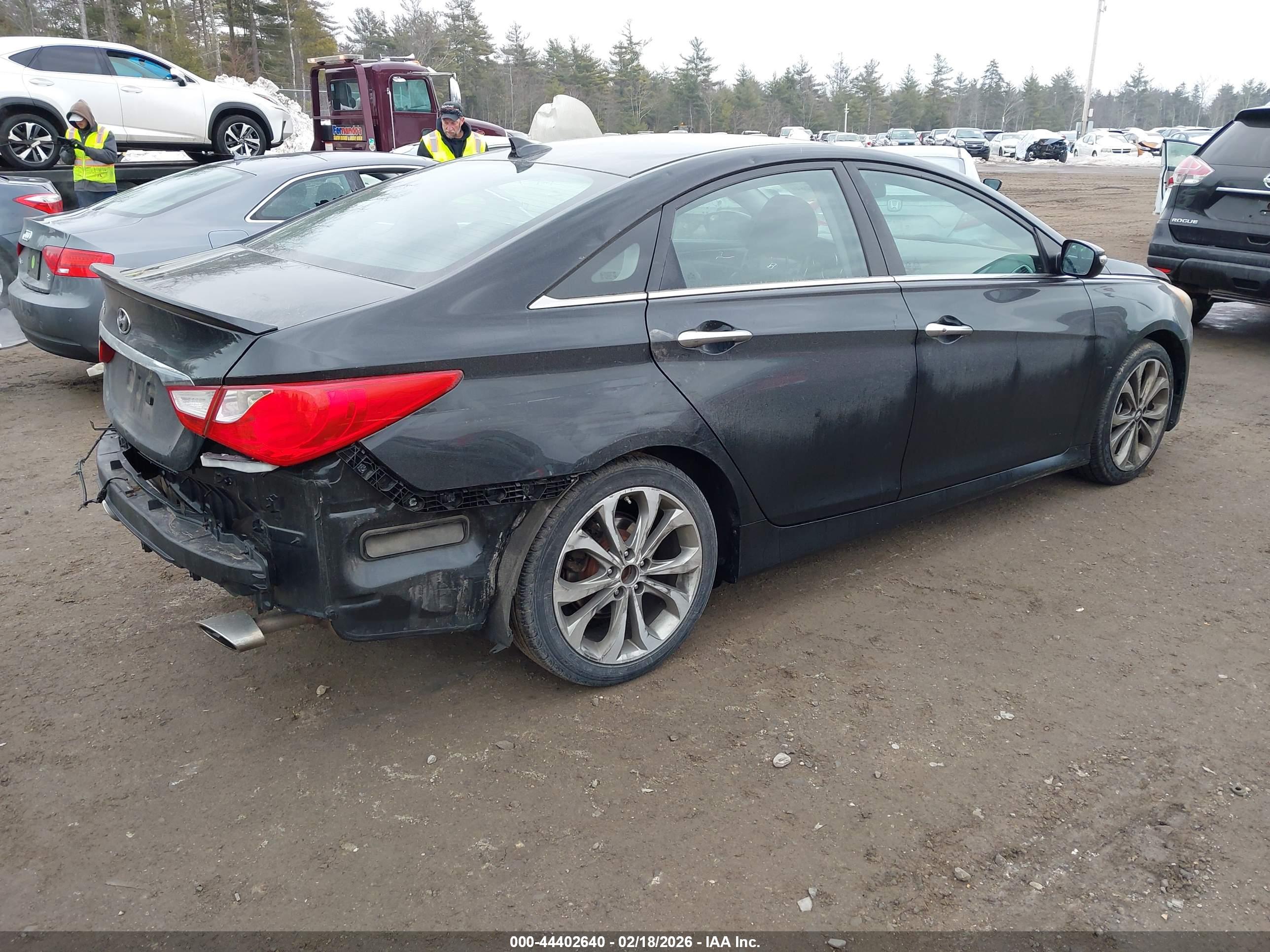 HYUNDAI SONATA image 4