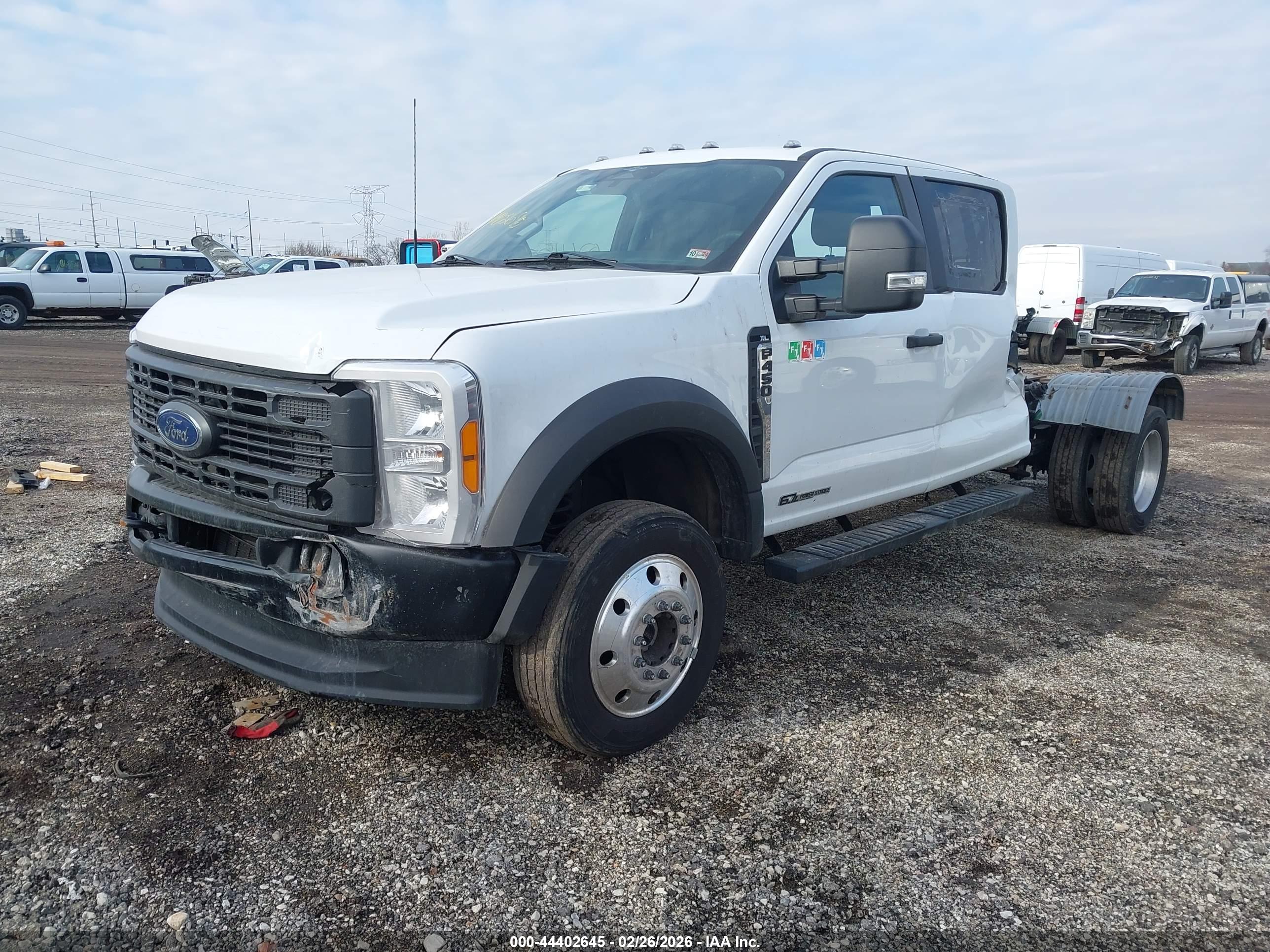 FORD F-450 image 2