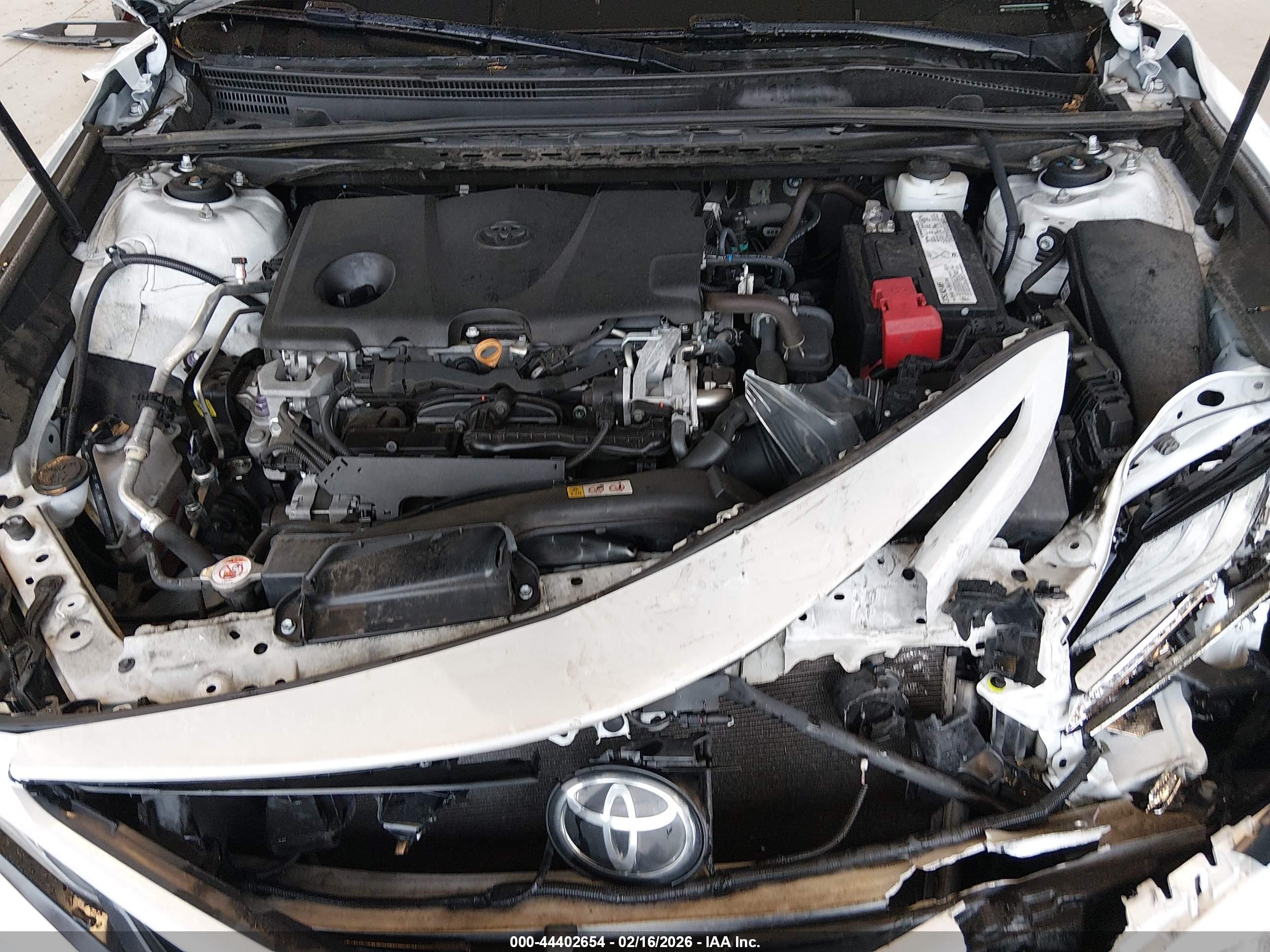 TOYOTA CAMRY image 10