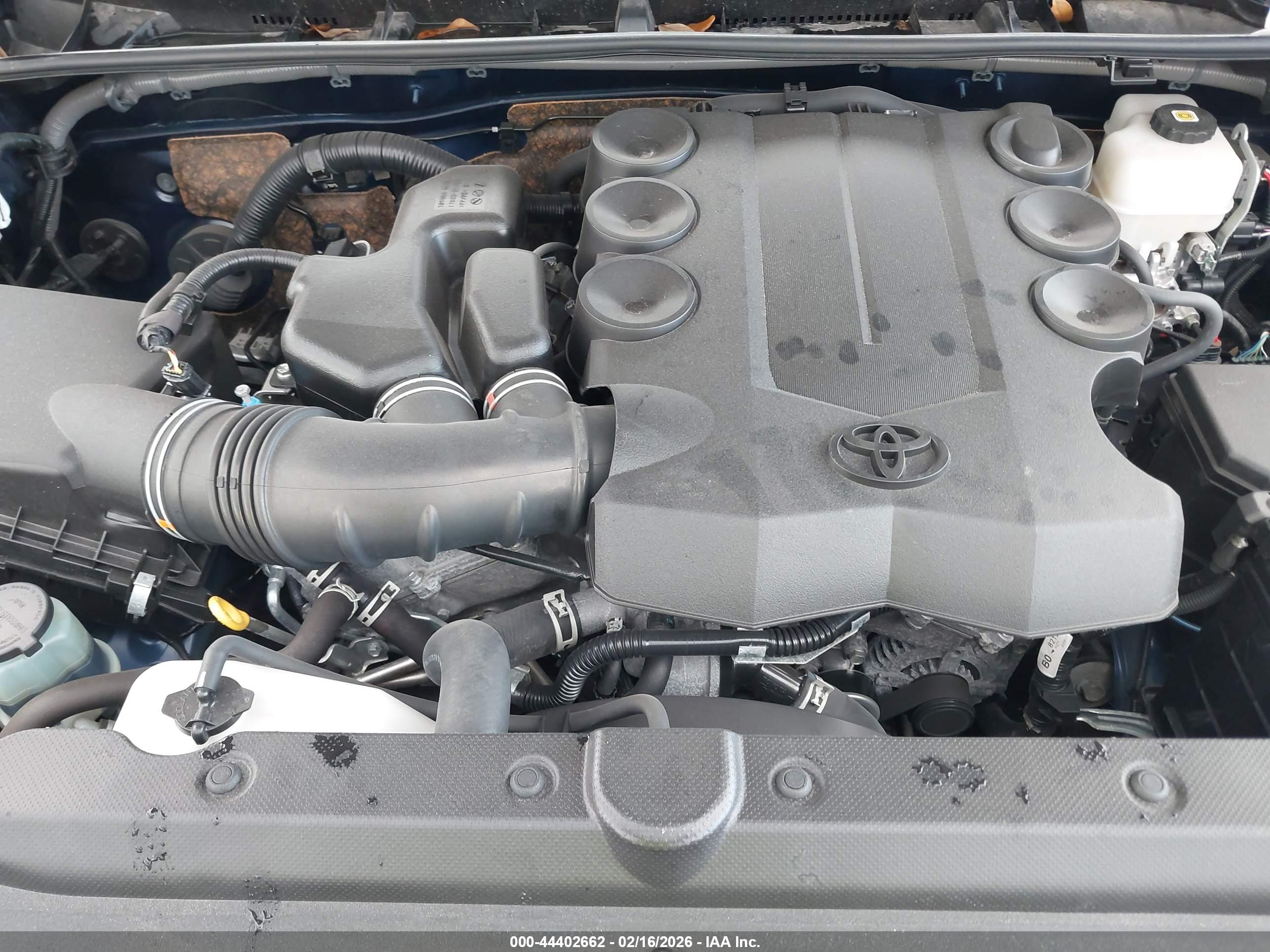 TOYOTA 4RUNNER image 10
