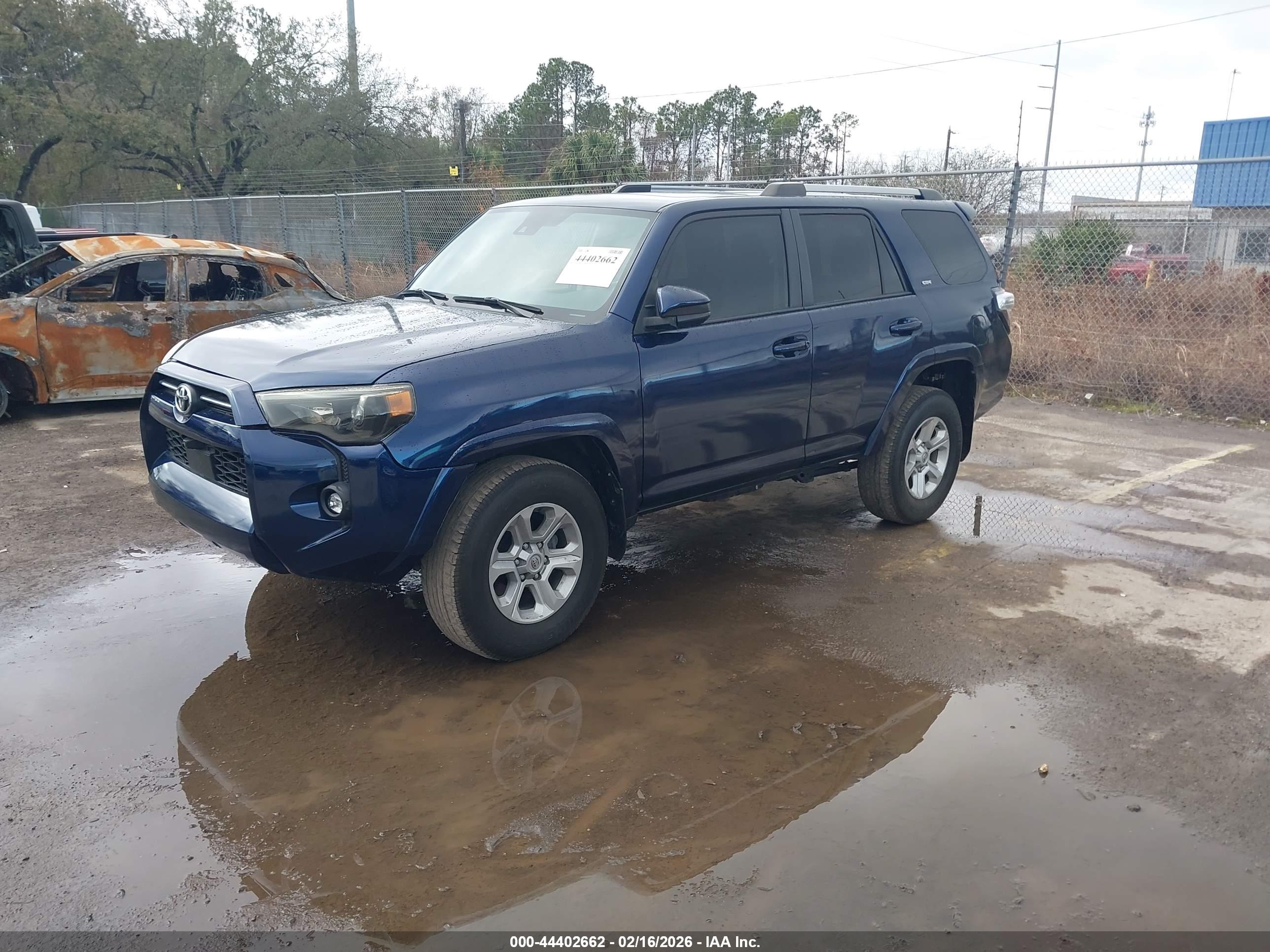 TOYOTA 4RUNNER image 2