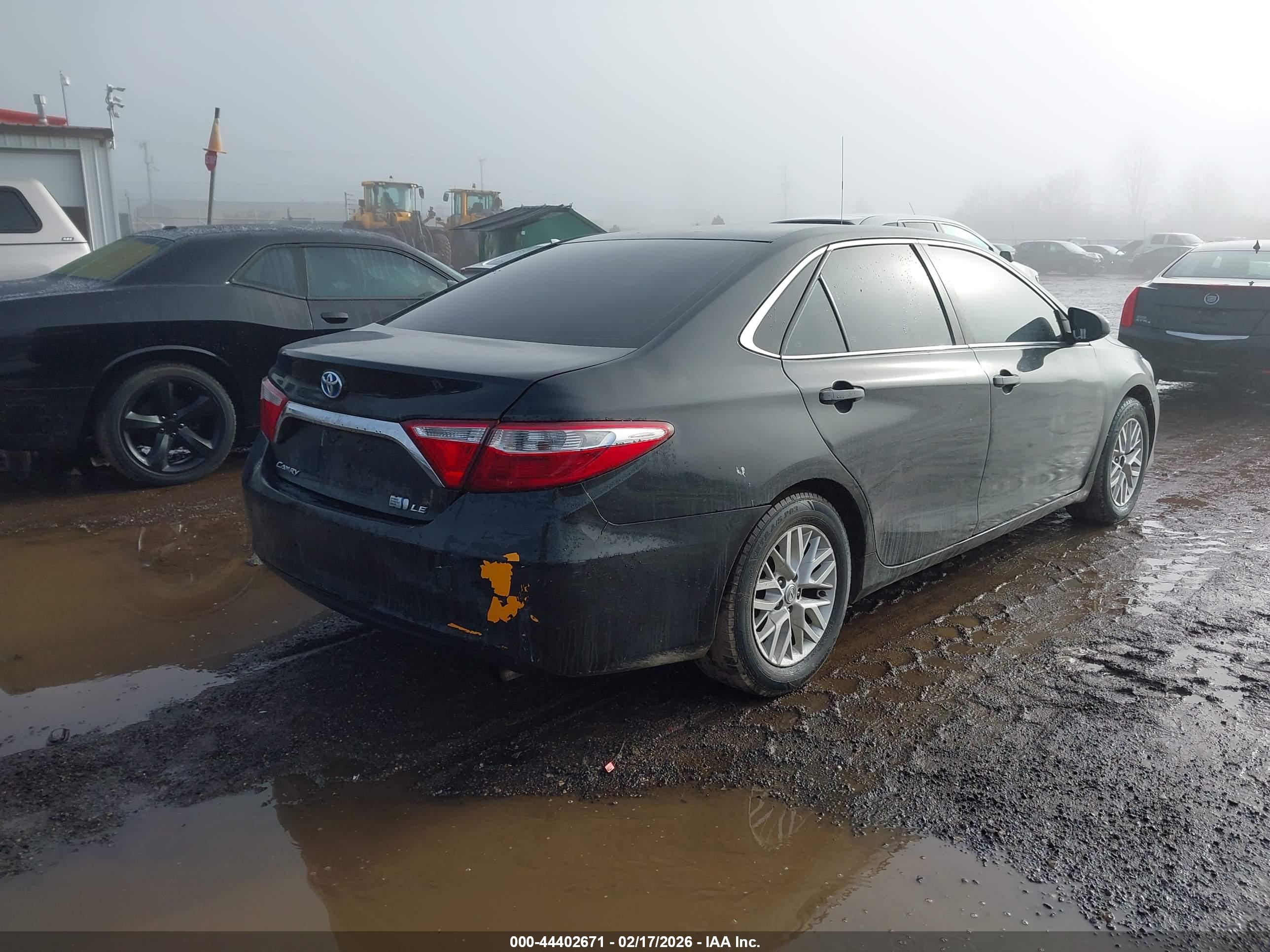TOYOTA CAMRY image 6