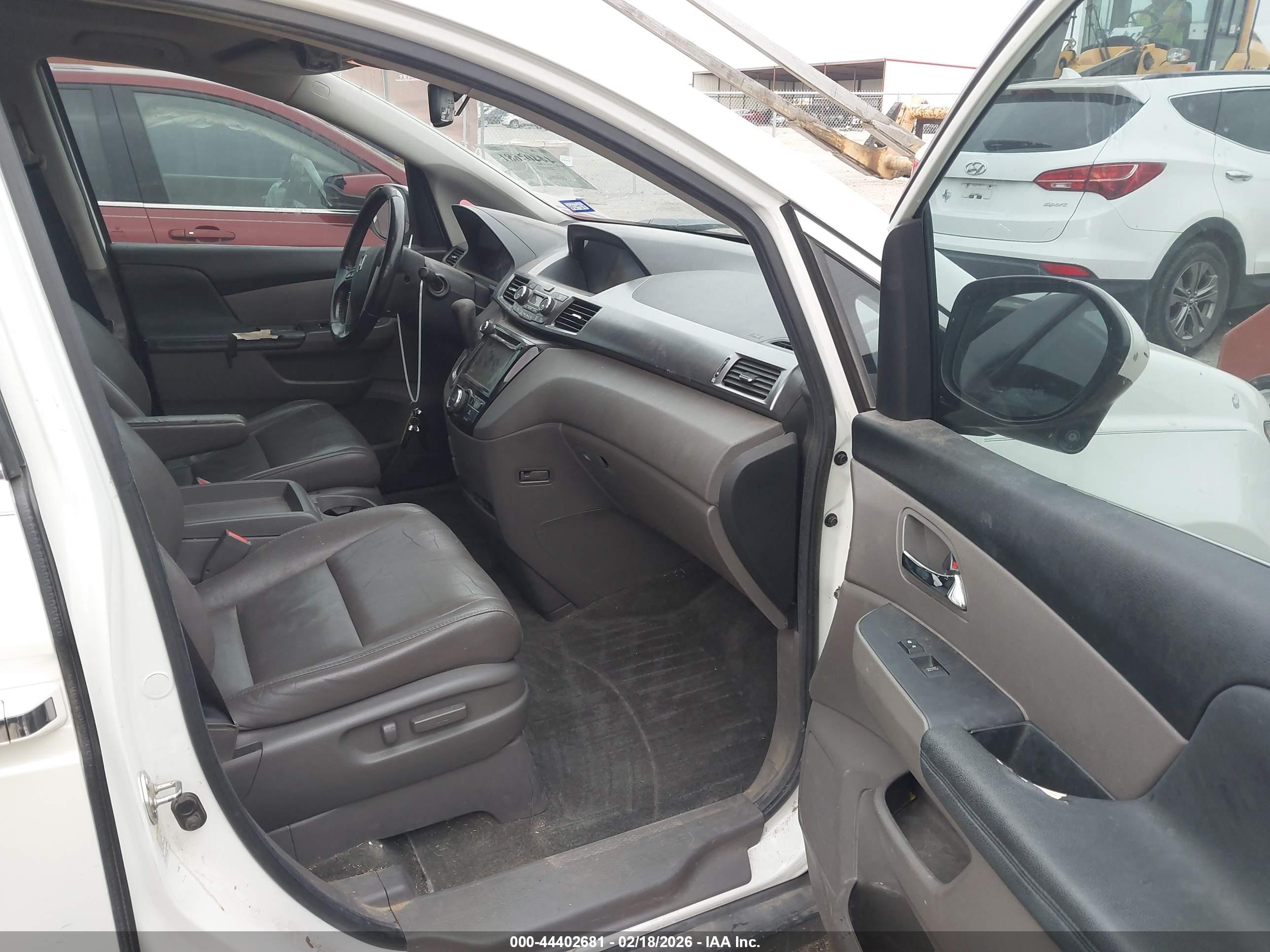 HONDA ODYSSEY image 5