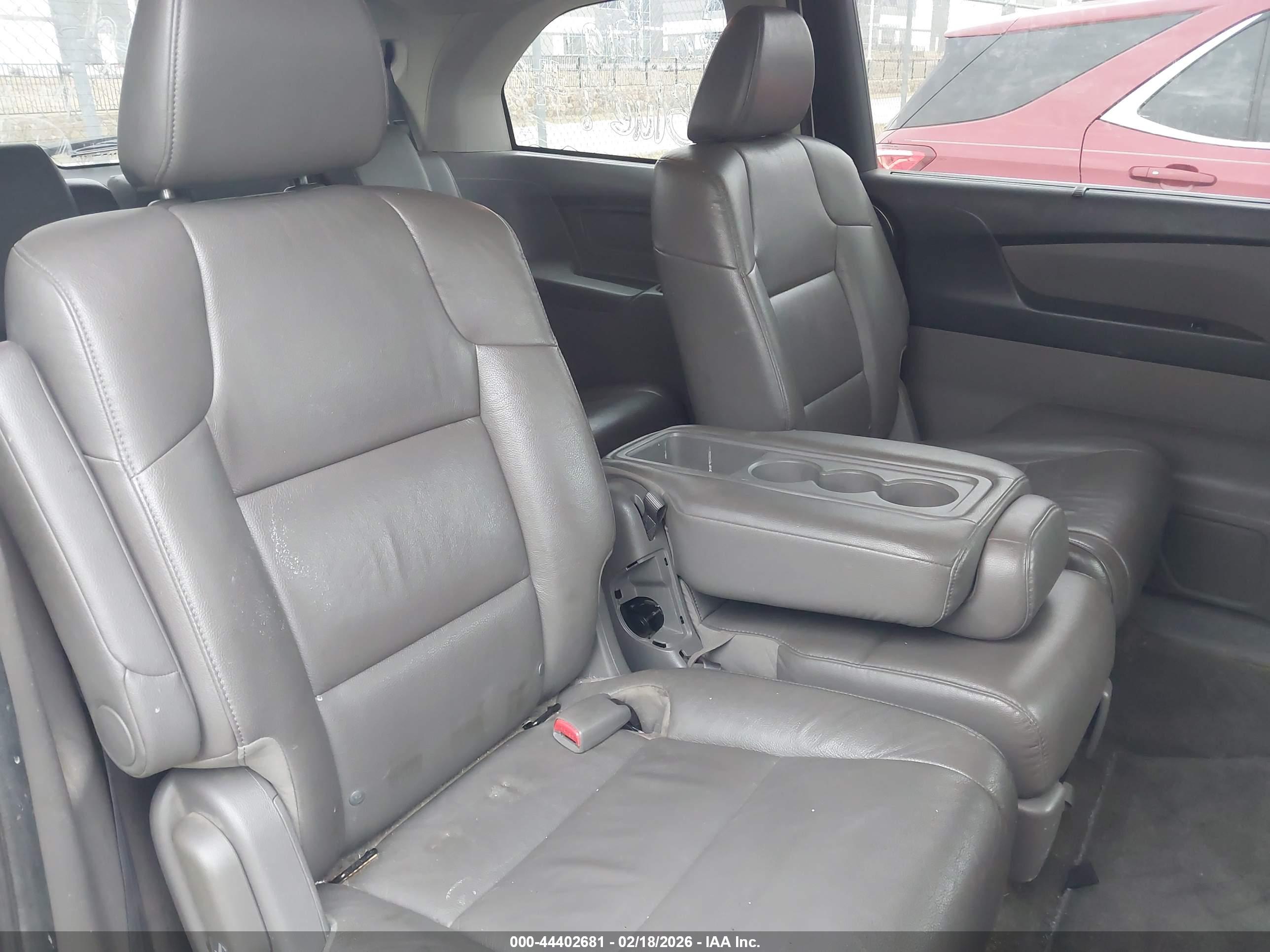 HONDA ODYSSEY image 8
