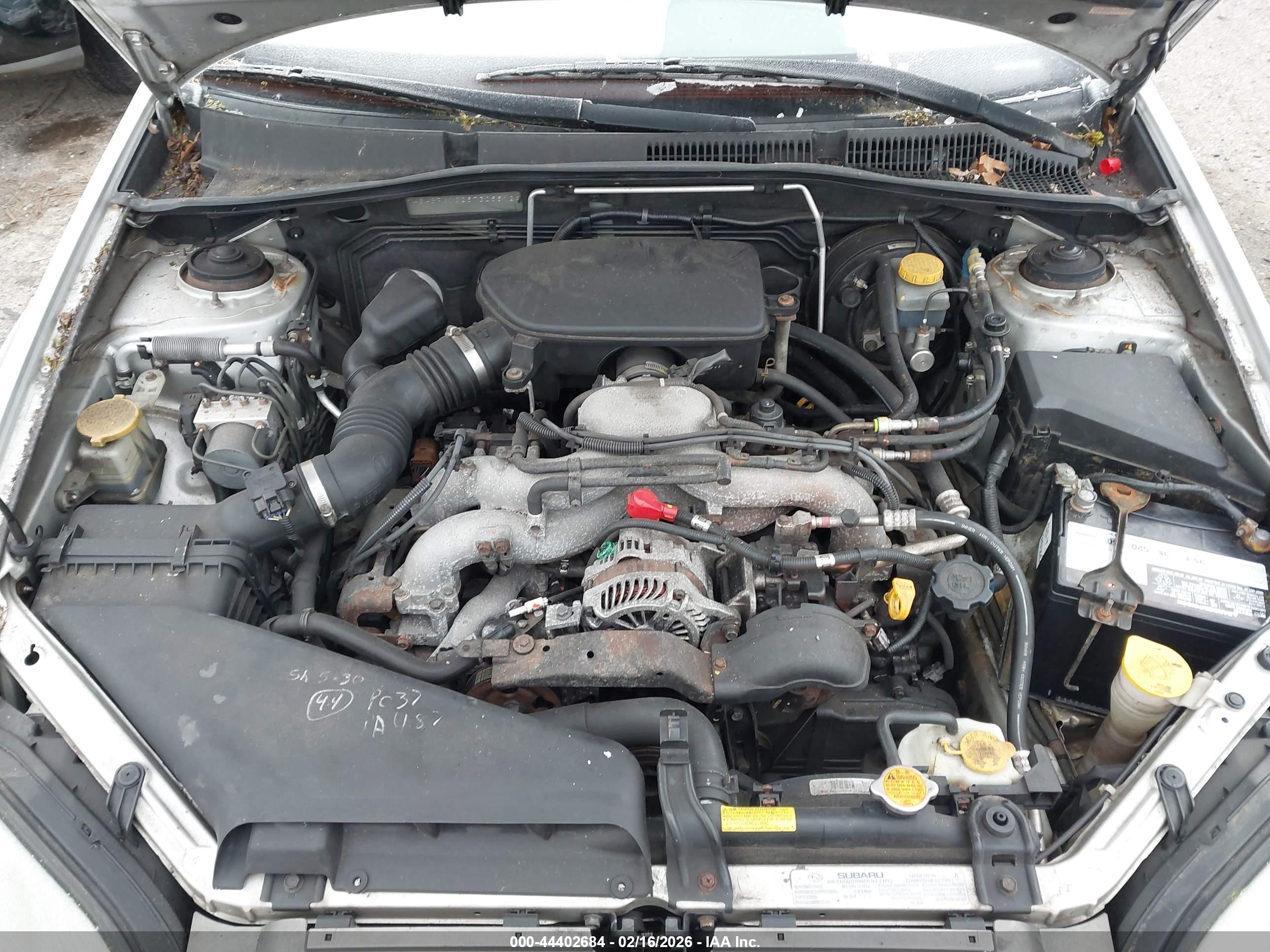 SUBARU OUTBACK image 10