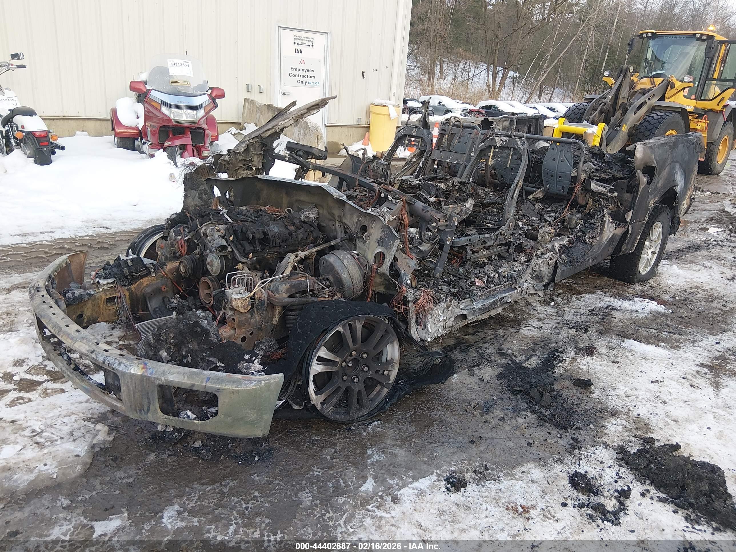 FORD F-150 image 2
