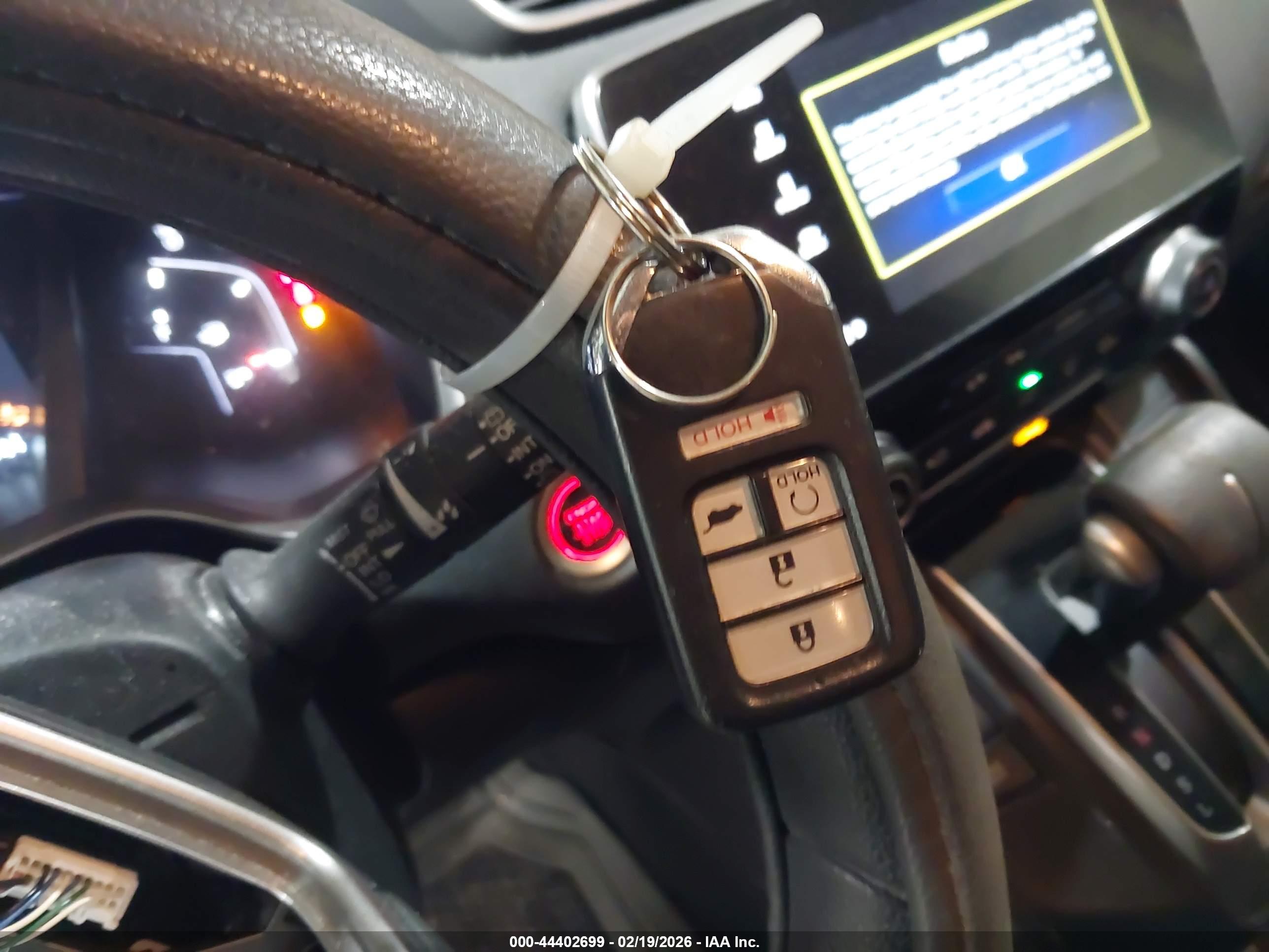HONDA CR-V image 11