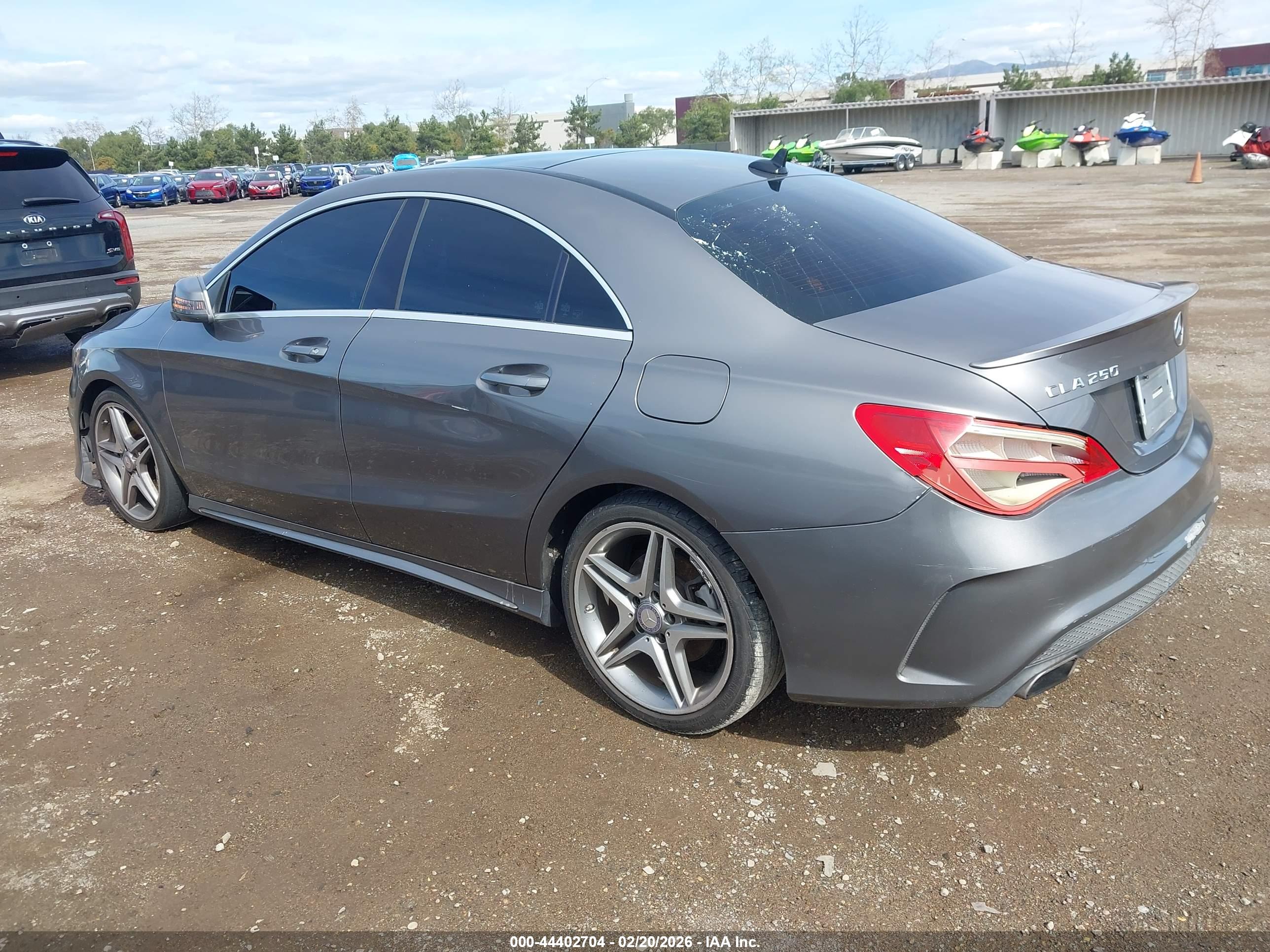 MERCEDES-BENZ CLA image 3