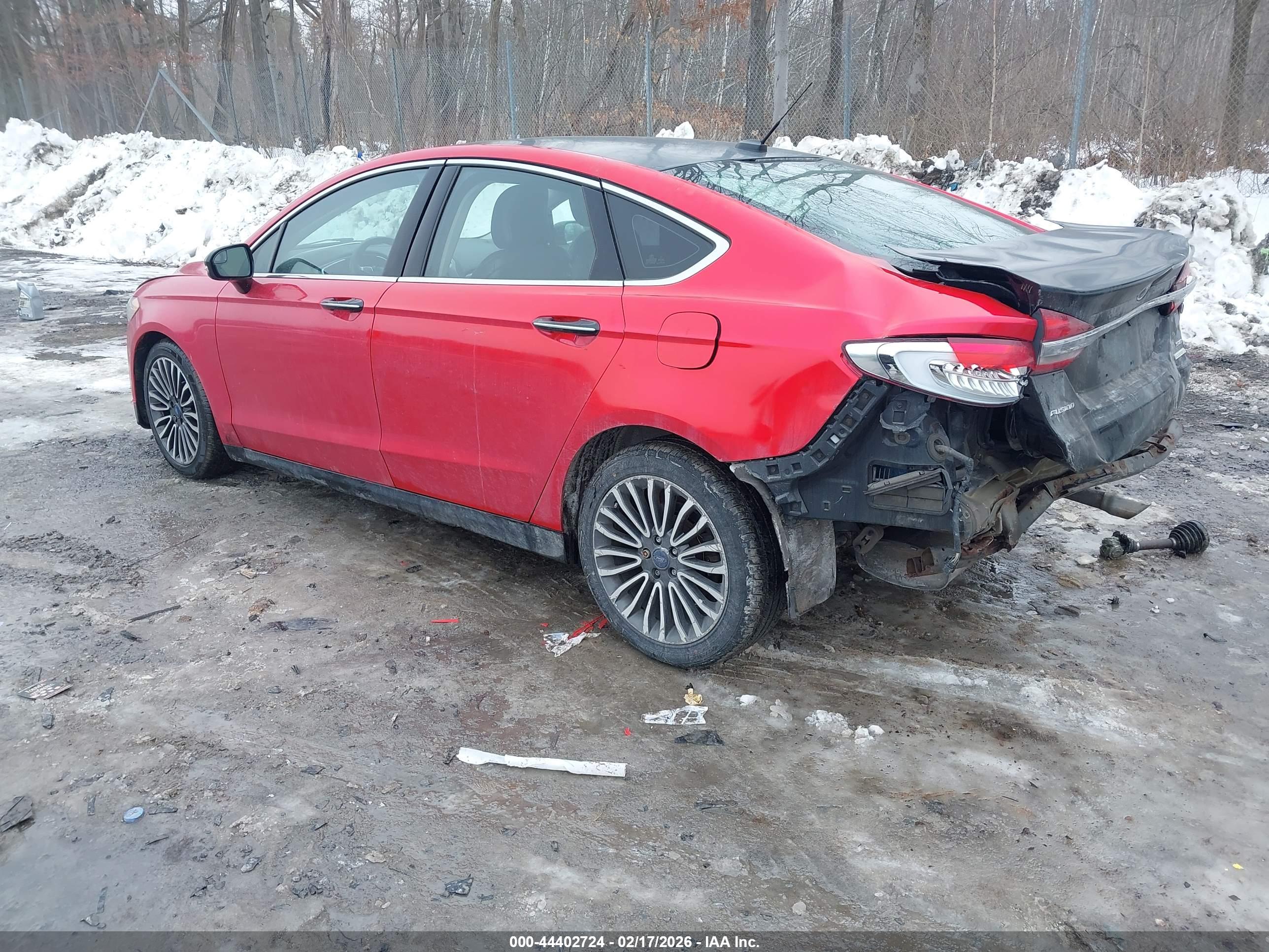 FORD FUSION image 3