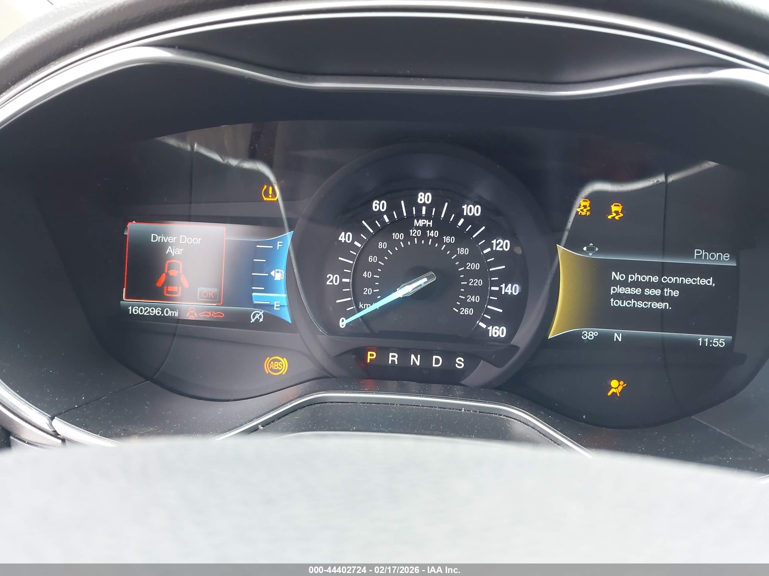 FORD FUSION image 7
