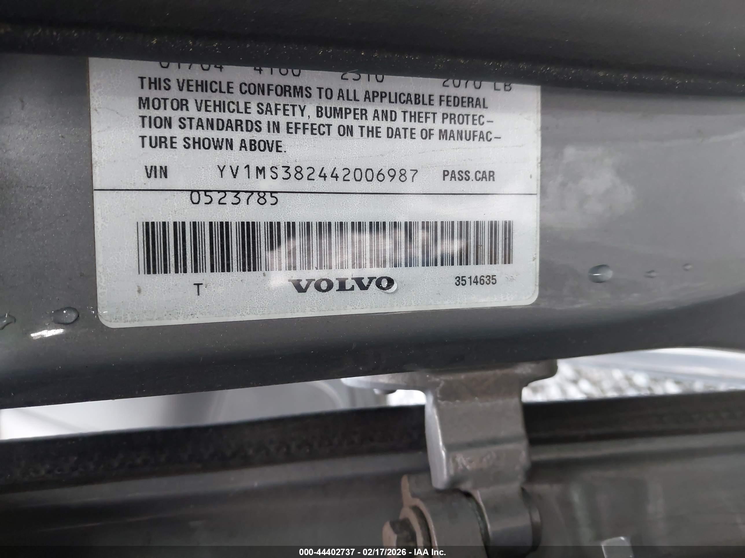 VOLVO S40 image 9