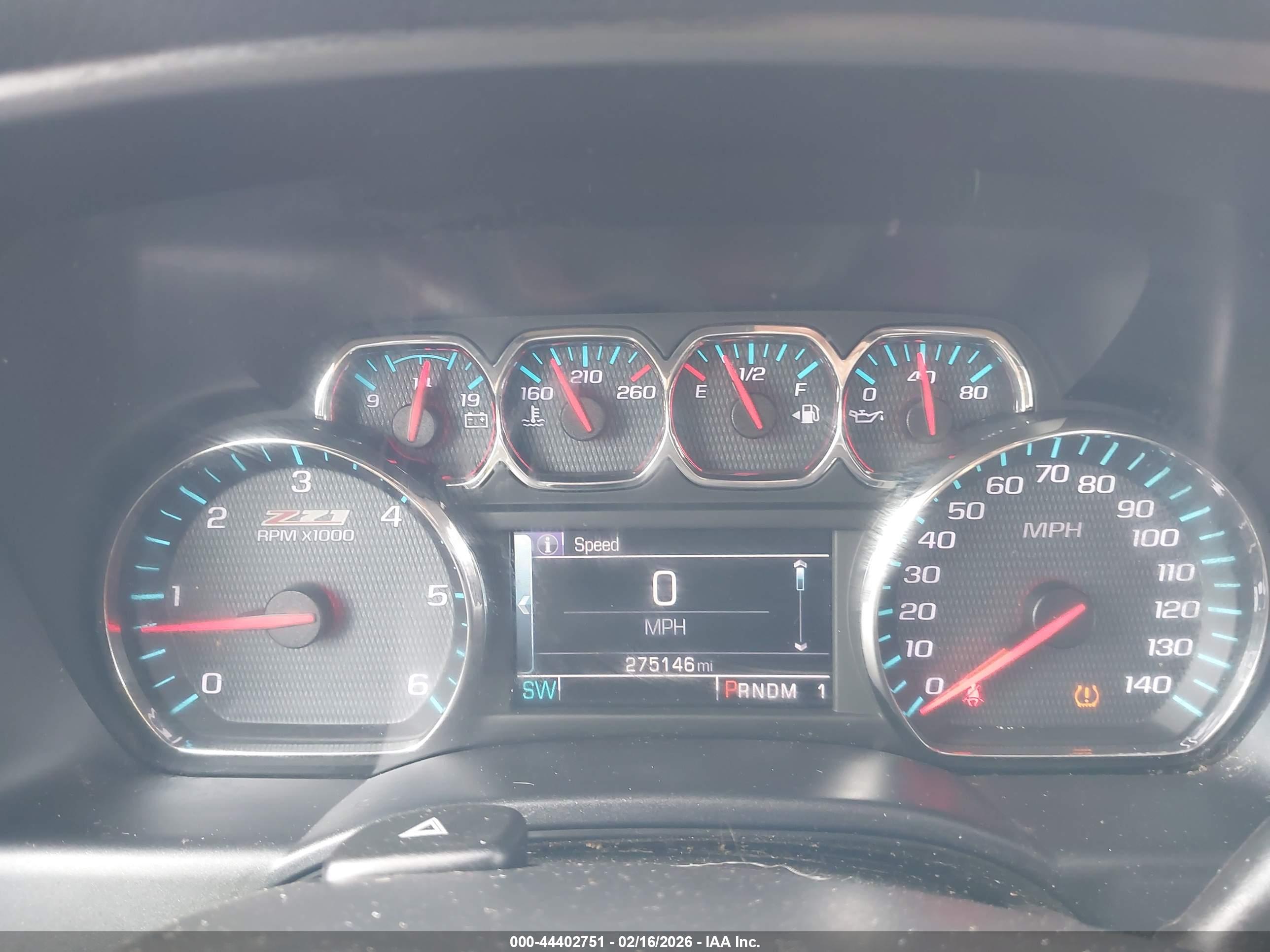 CHEVROLET SILVERADO image 7