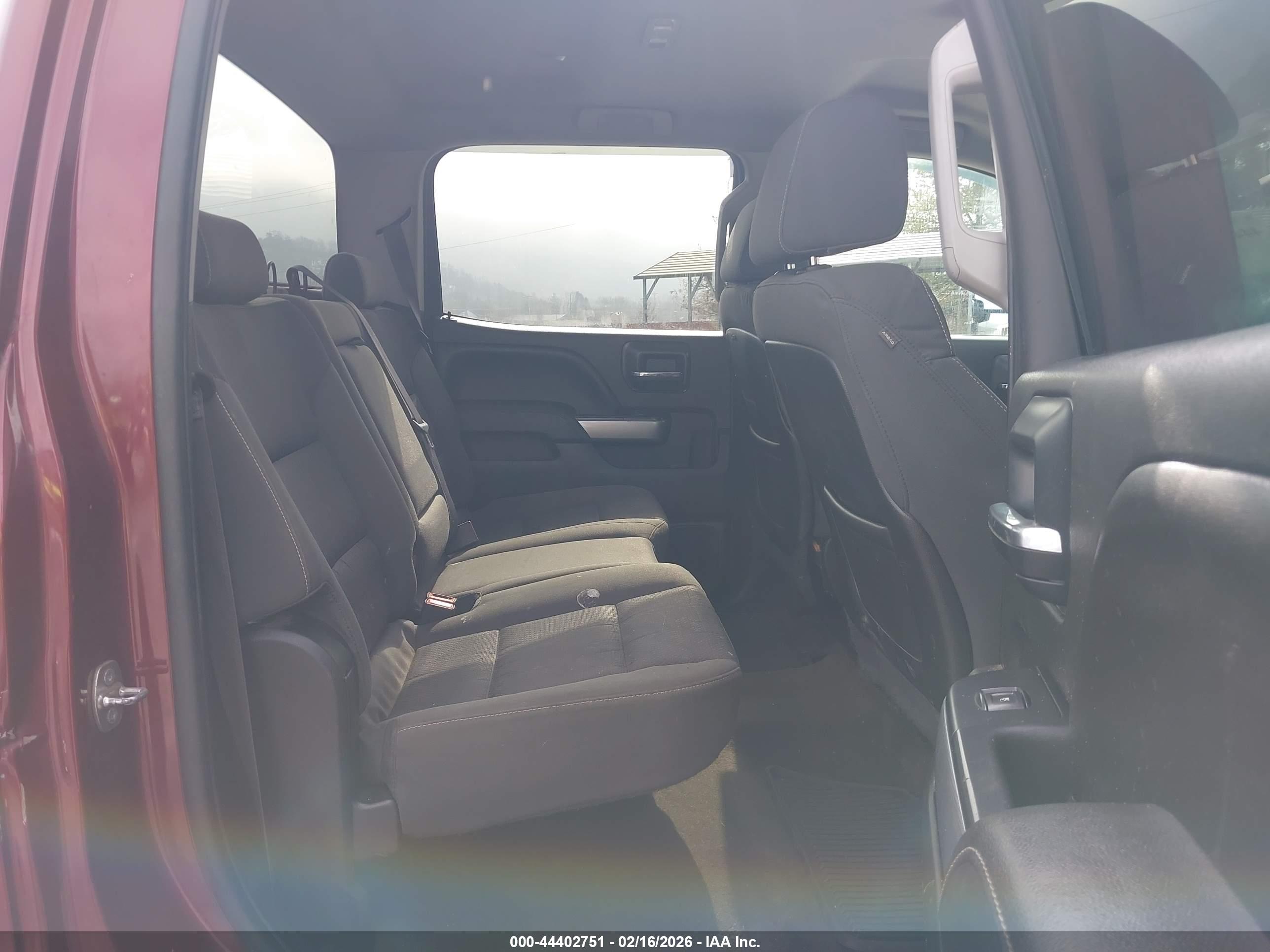 CHEVROLET SILVERADO image 8