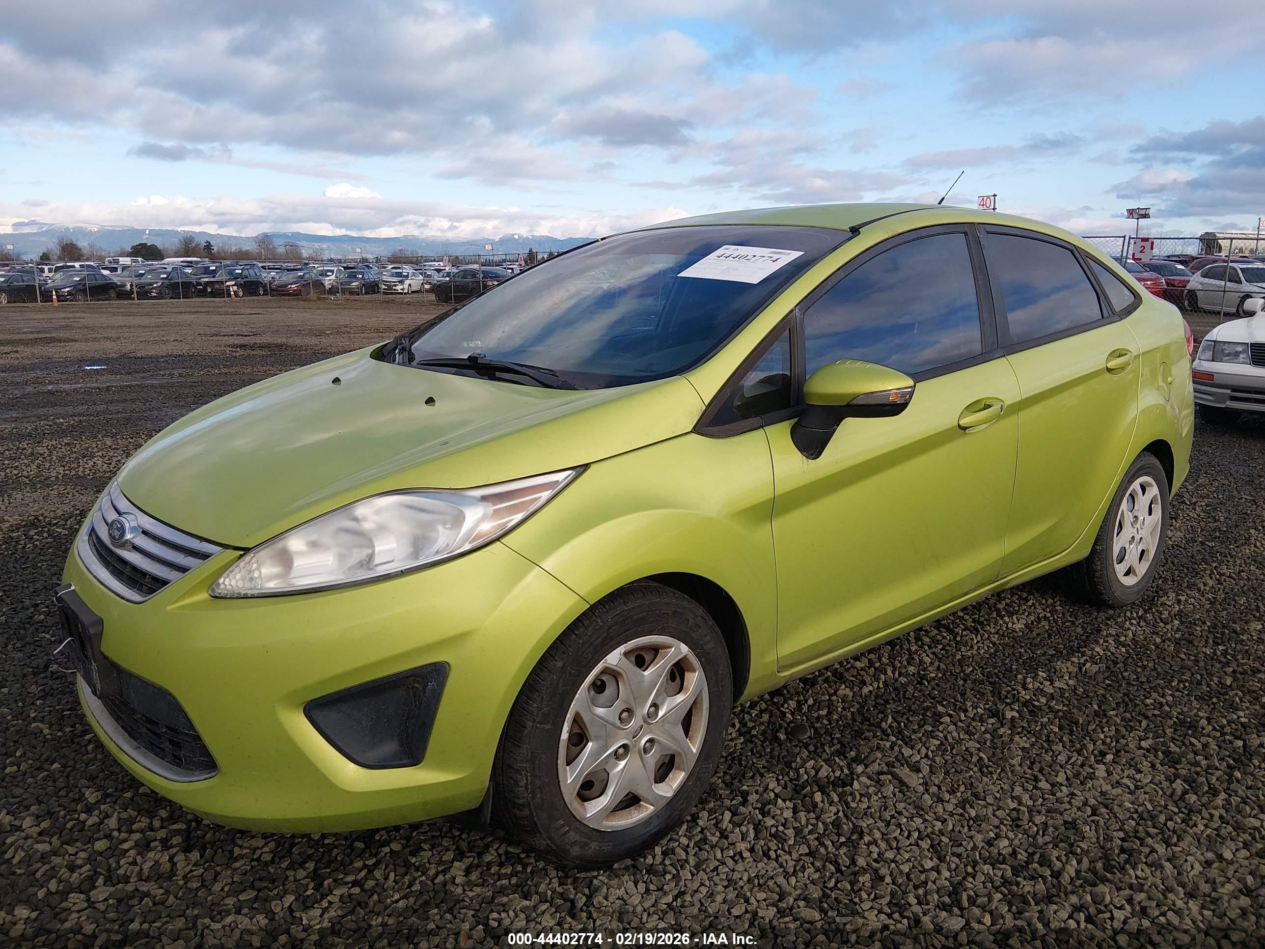 FORD FIESTA image 2